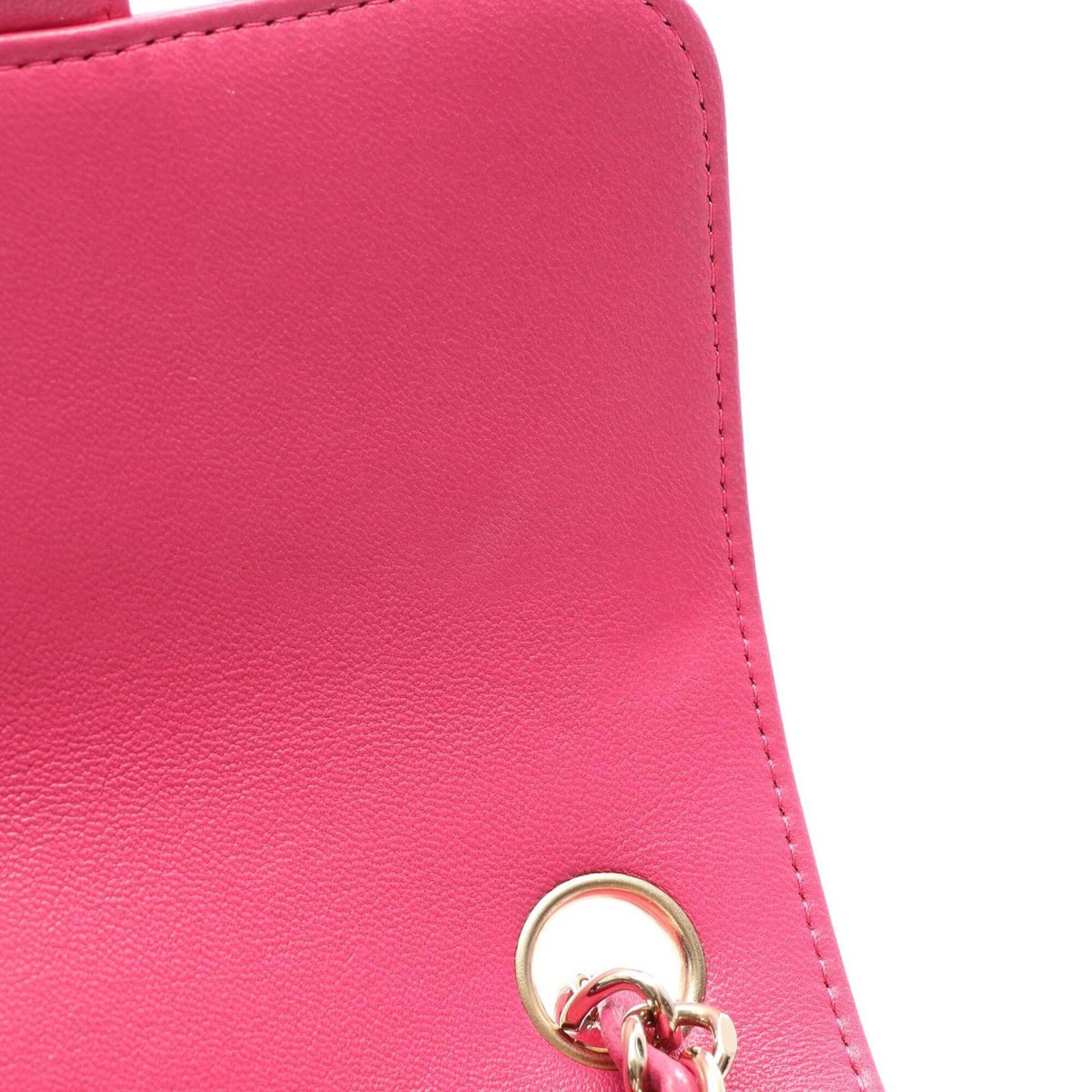 Chanel Pink Leather Handbag Shoulder Bag (Pre-Owned)