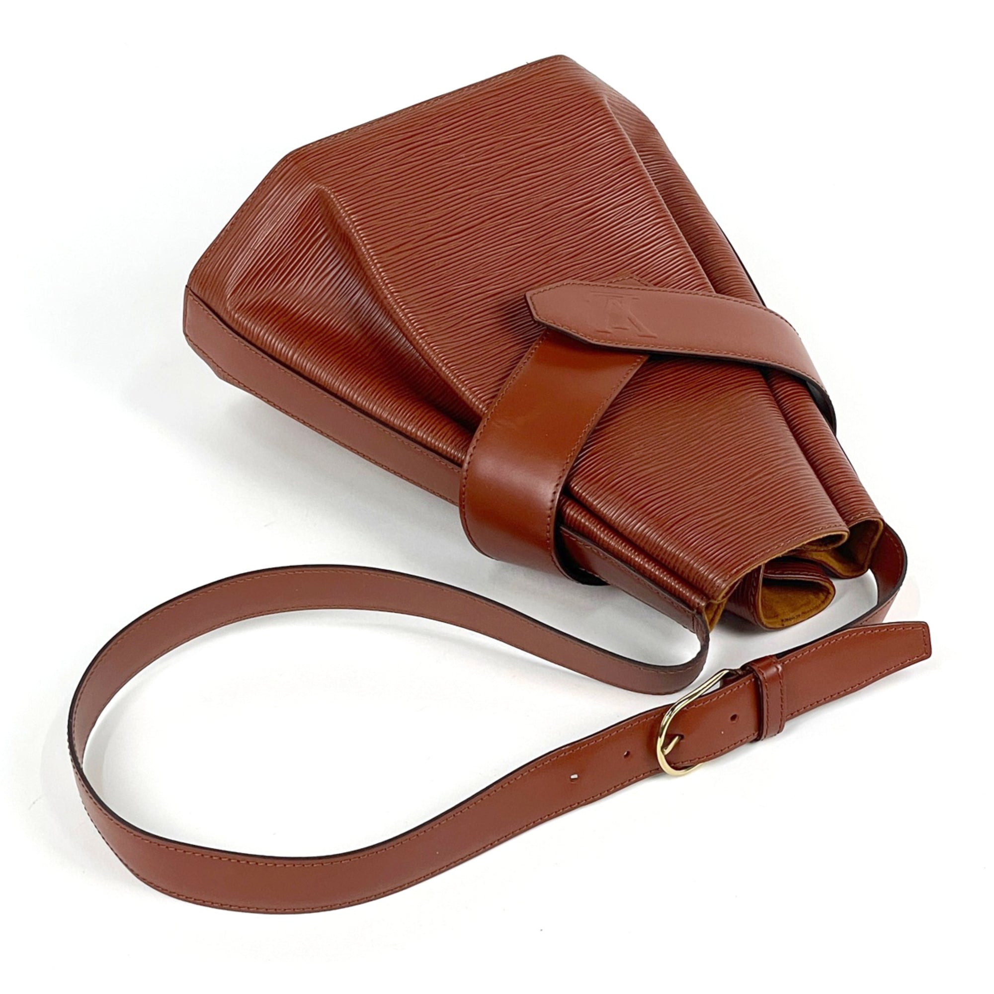 Louis Vuitton Brown Epi Leather Shoulder Bag (Pre-Owned)