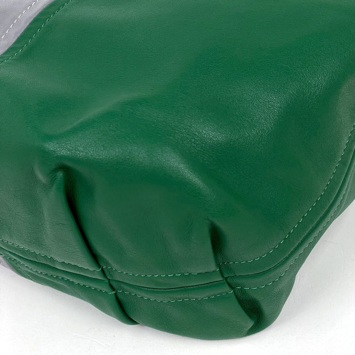 Coach Gray Green Leather Tote Bag (Pre-Owned)