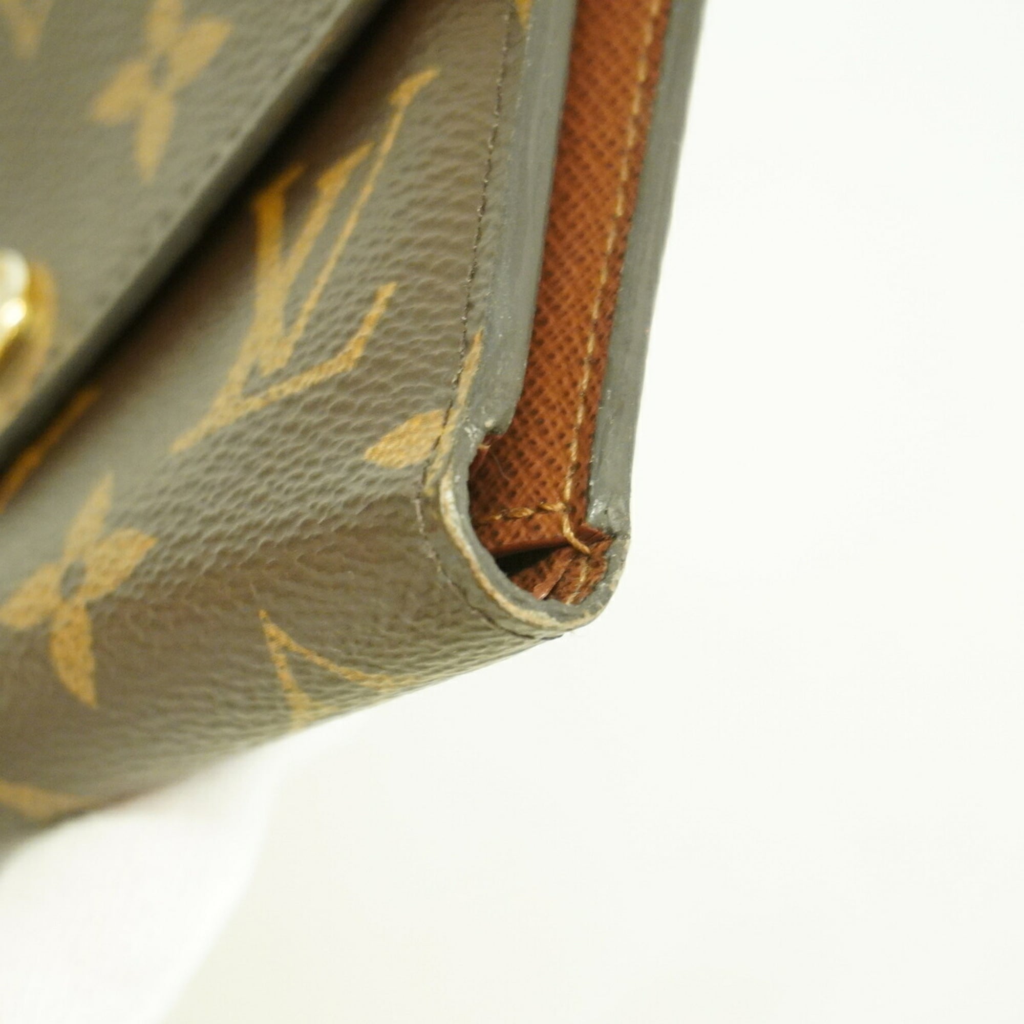 Louis Vuitton Brown Wallet (Tri-Fold) (Pre-Owned)