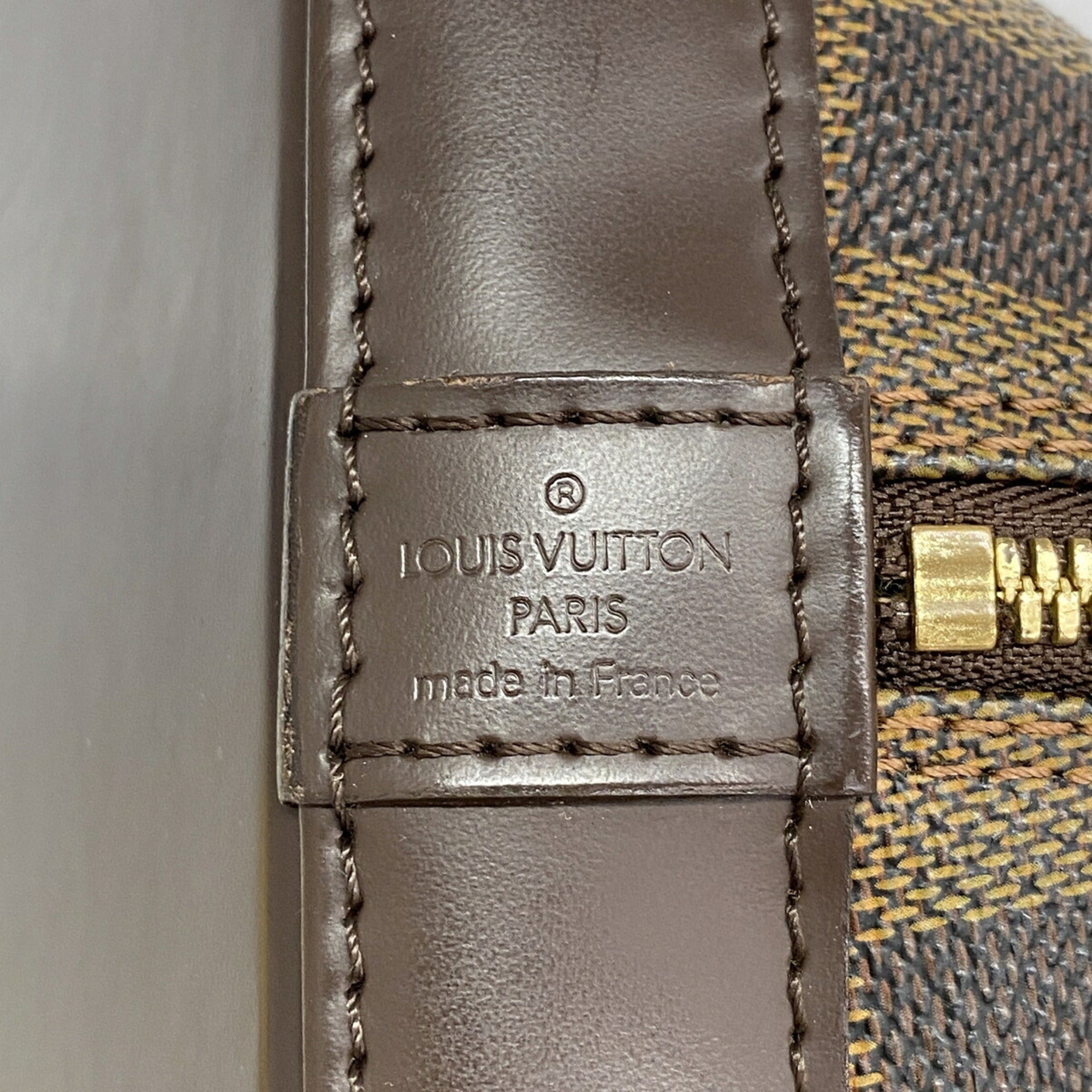 Louis Vuitton Ebene Handbag (Pre-Owned)