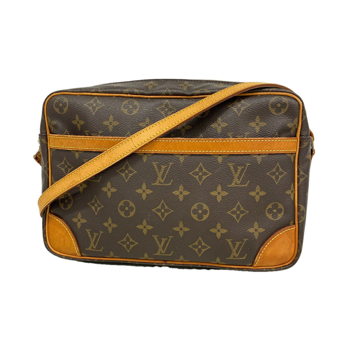 Louis Vuitton Brown Shoulder Bag (Pre-Owned)