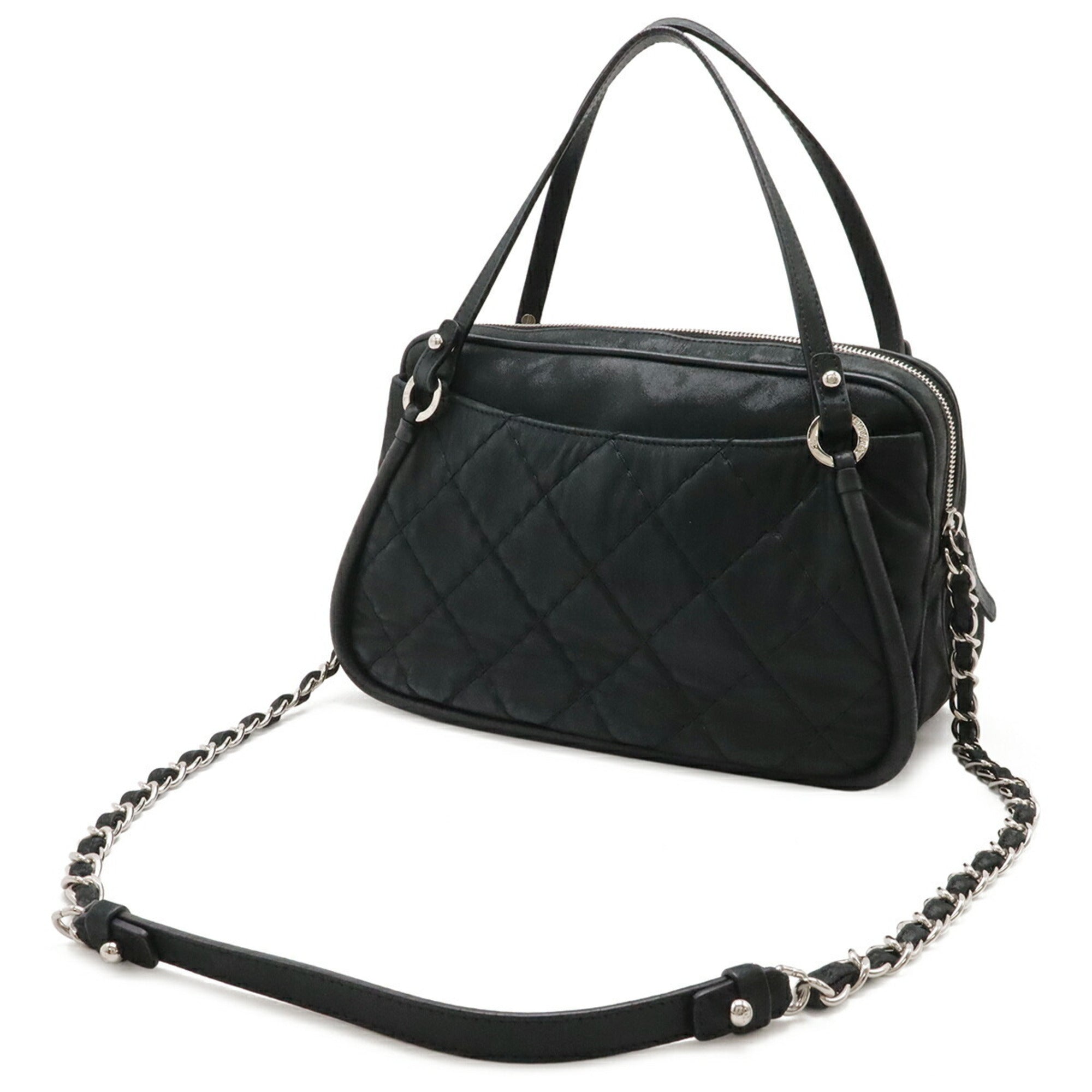 Chanel Wild Stitch Black Leather Handbag Shoulder Bag (Pre-Owned)