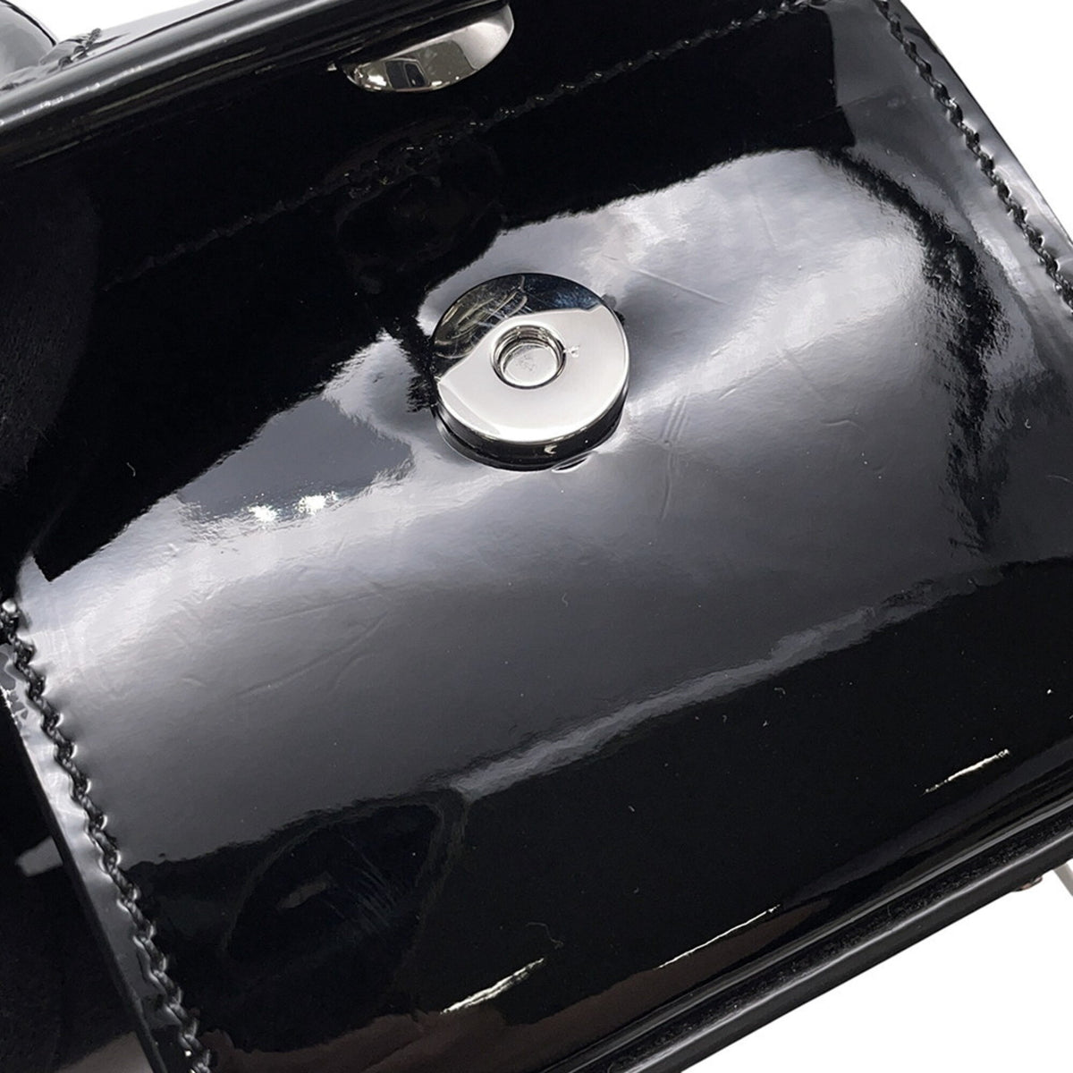 Christian Louboutin Black Patent Leather Handbag Shoulder Bag (Pre-Owned)