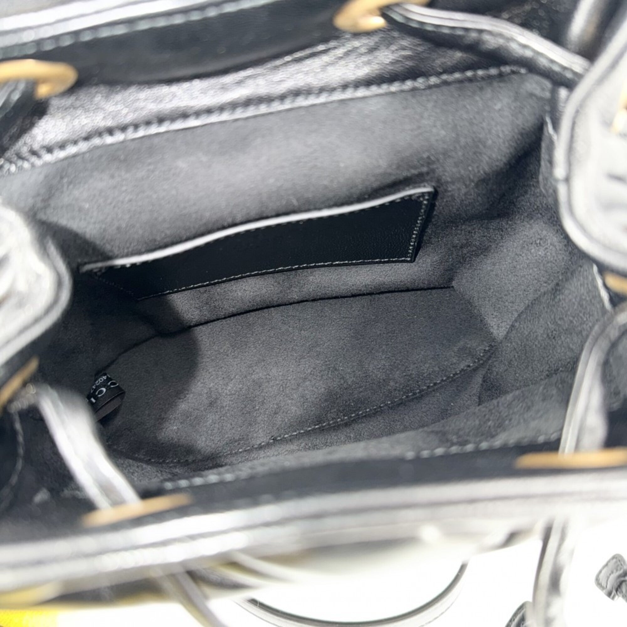 Gucci Black Leather Backpack (Pre-Owned)