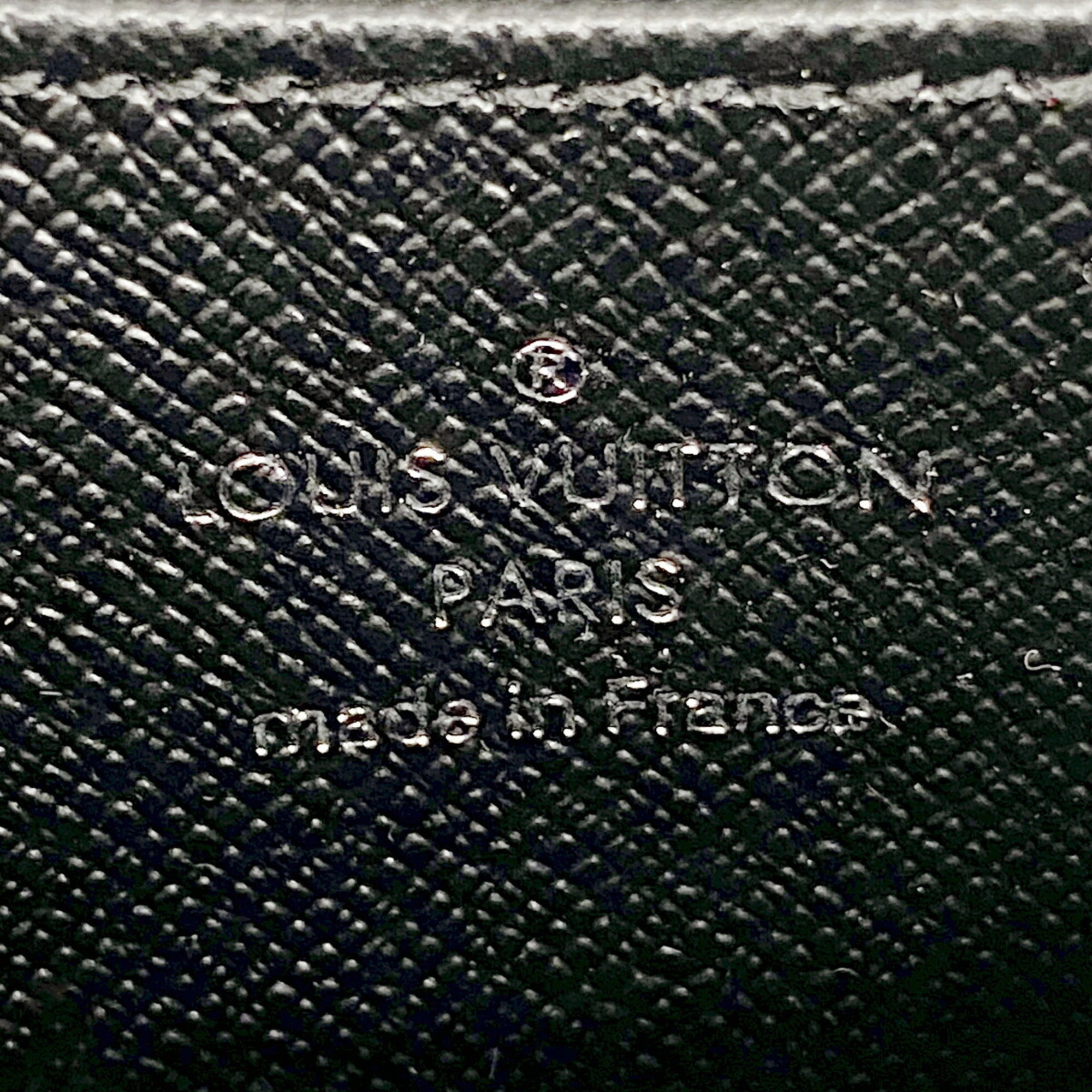 Louis Vuitton Noir Coin Purse/Coin Case (Pre-Owned)