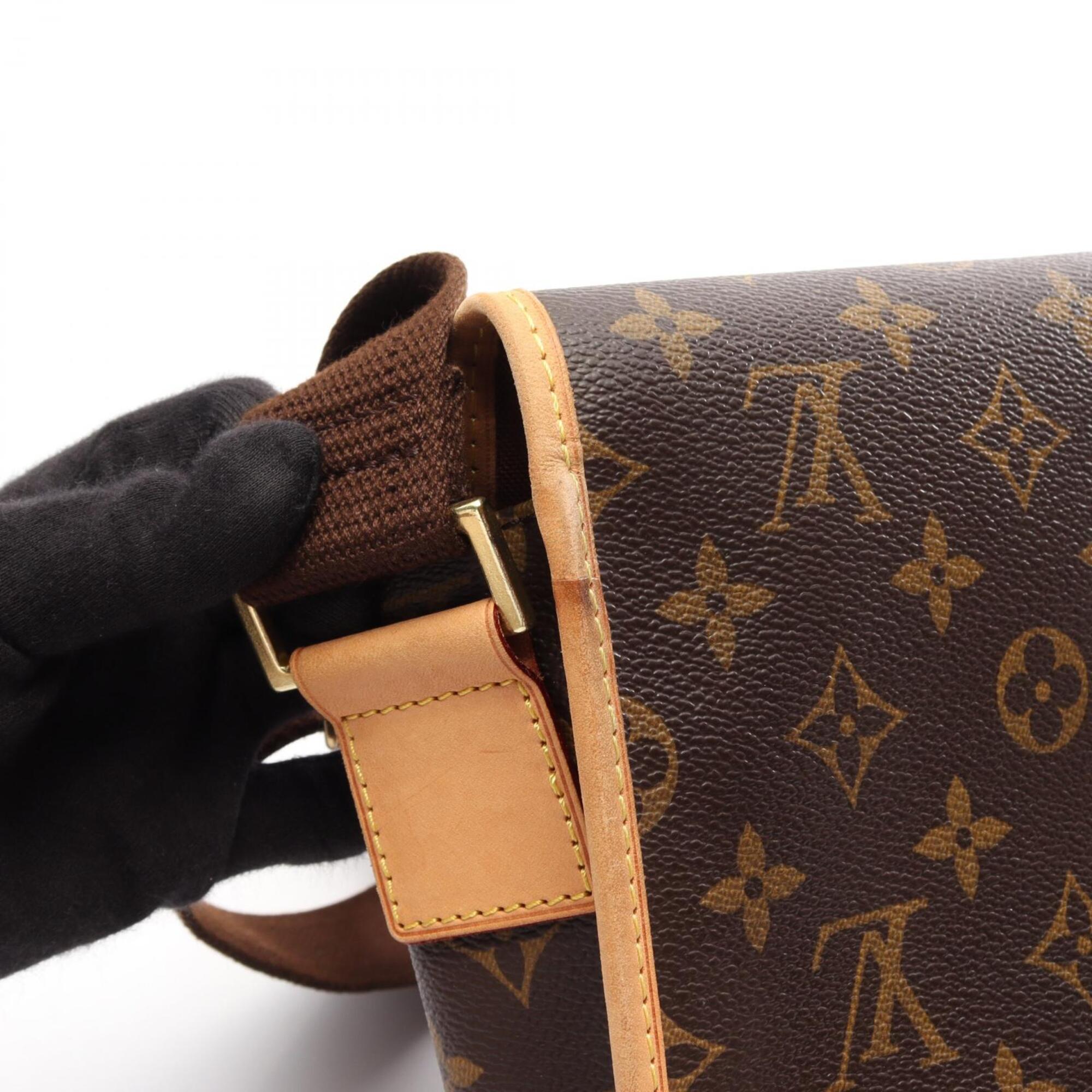 Louis Vuitton Brown Monogram Monogram Leather Handbag Shoulder Bag (Pre-Owned)