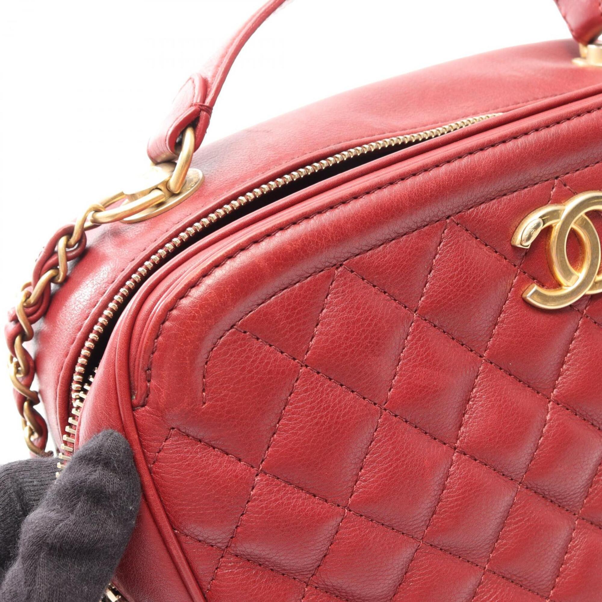 Chanel Red Color Leather Handbag Shoulder Bag (Pre-Owned)
