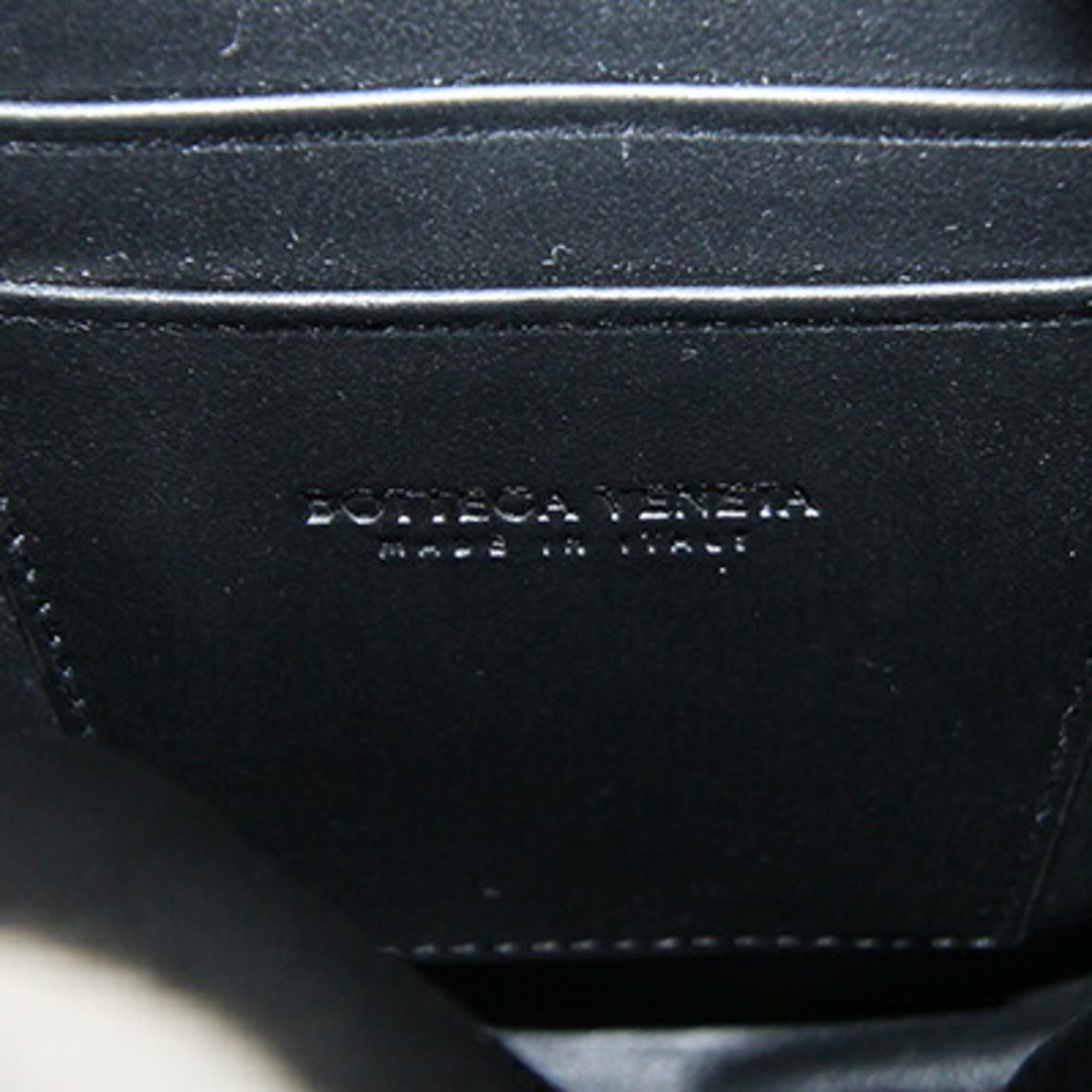 Bottega Veneta Intrecciato Black Leather Pochette Shoulder Bag (Pre-Owned)