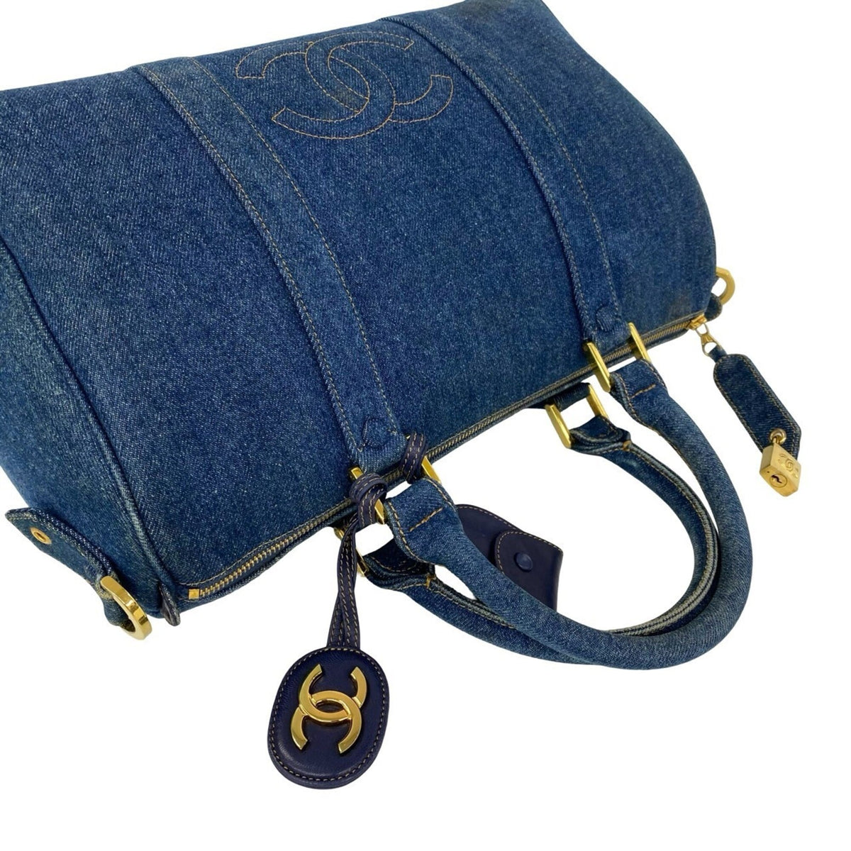 Chanel Denim Blue Denim Handbag Shoulder Bag (Pre-Owned)