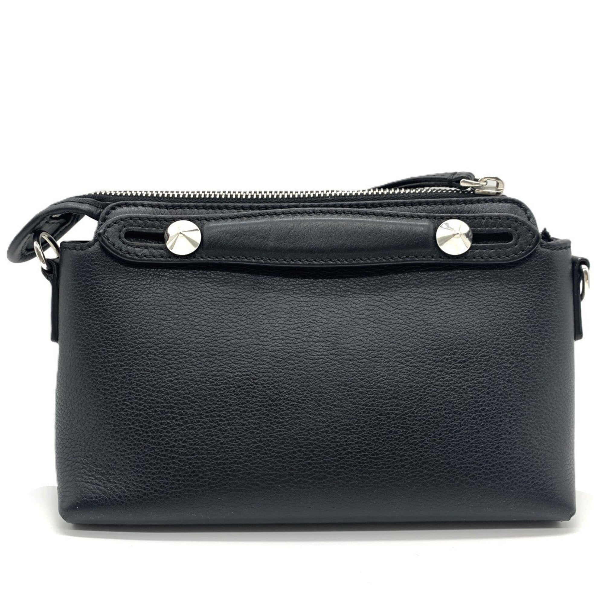 Fendi Black Leather Shoulder Bag (Pre-Owned)