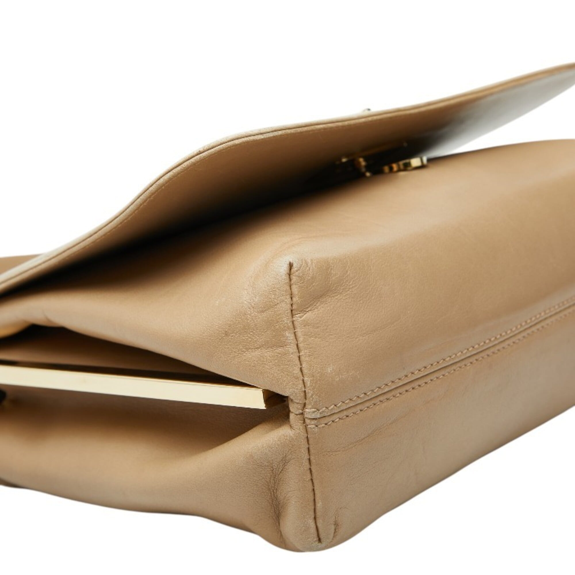 Salvatore Ferragamo Beige Leather Shoulder Bag (Pre-Owned)