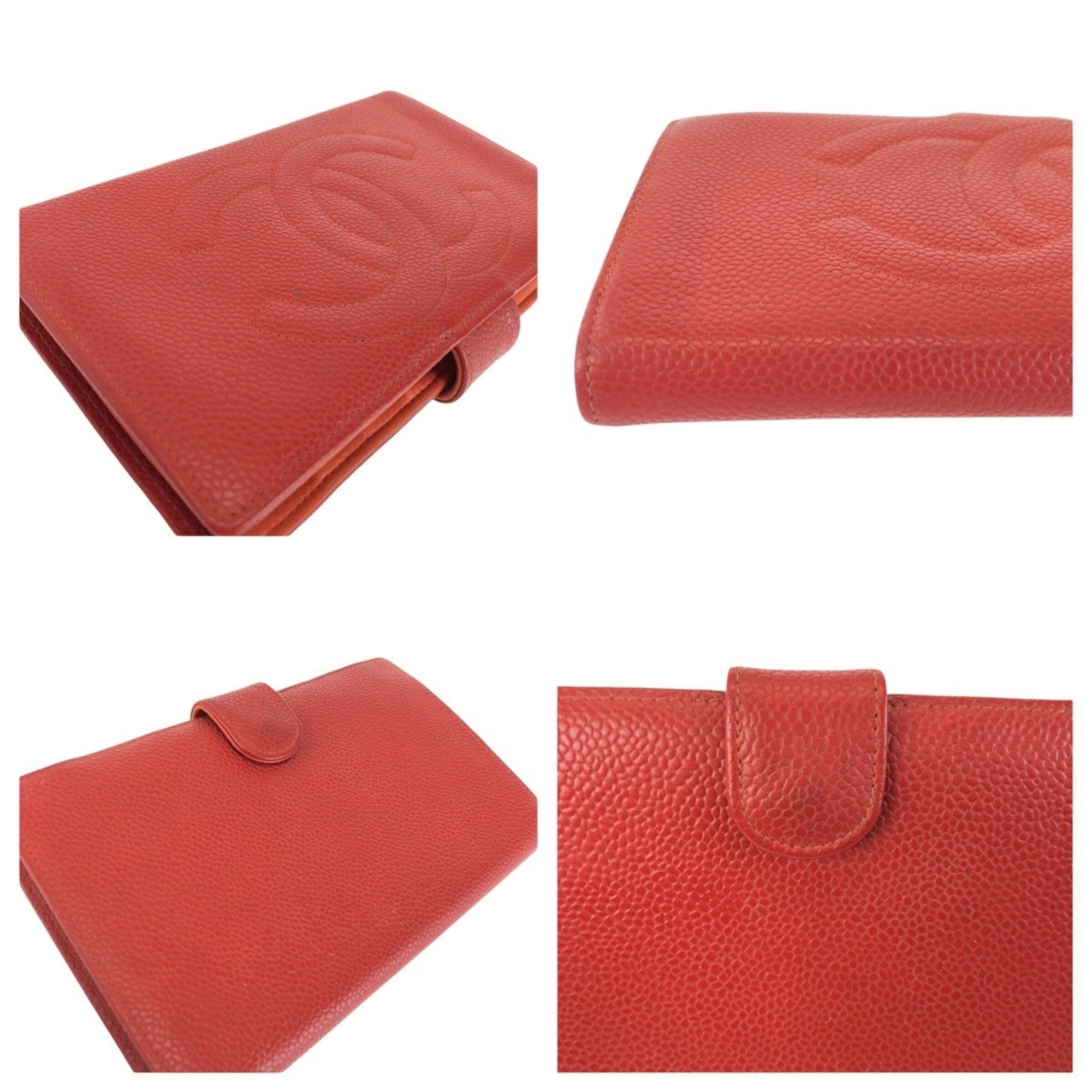 Chanel Red Color Grained Calfskin Middle Wallet (Bi-Fold) (Pre-Owned)