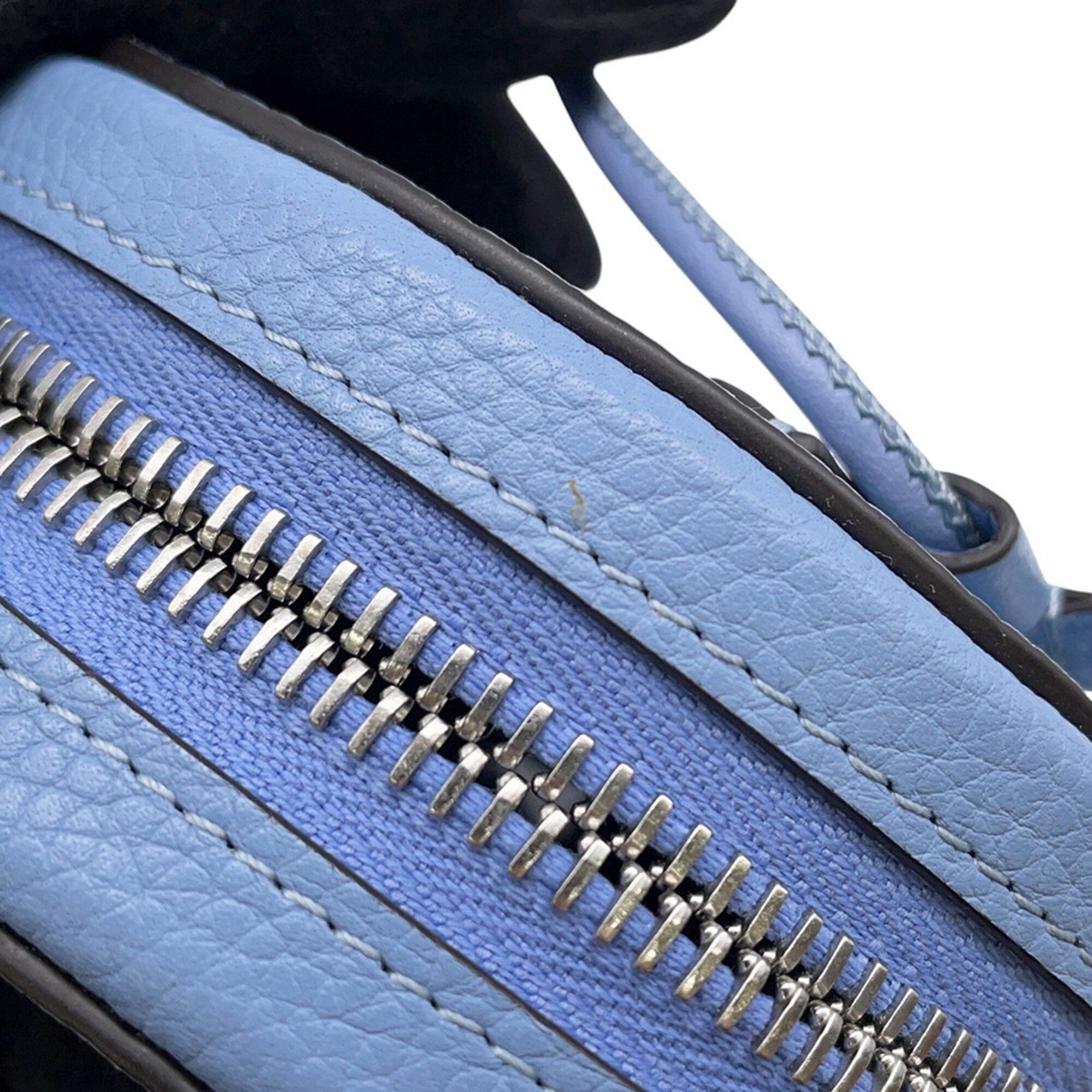 Fendi Light Blue Leather Pouch Shoulder Bag (Pre-Owned)