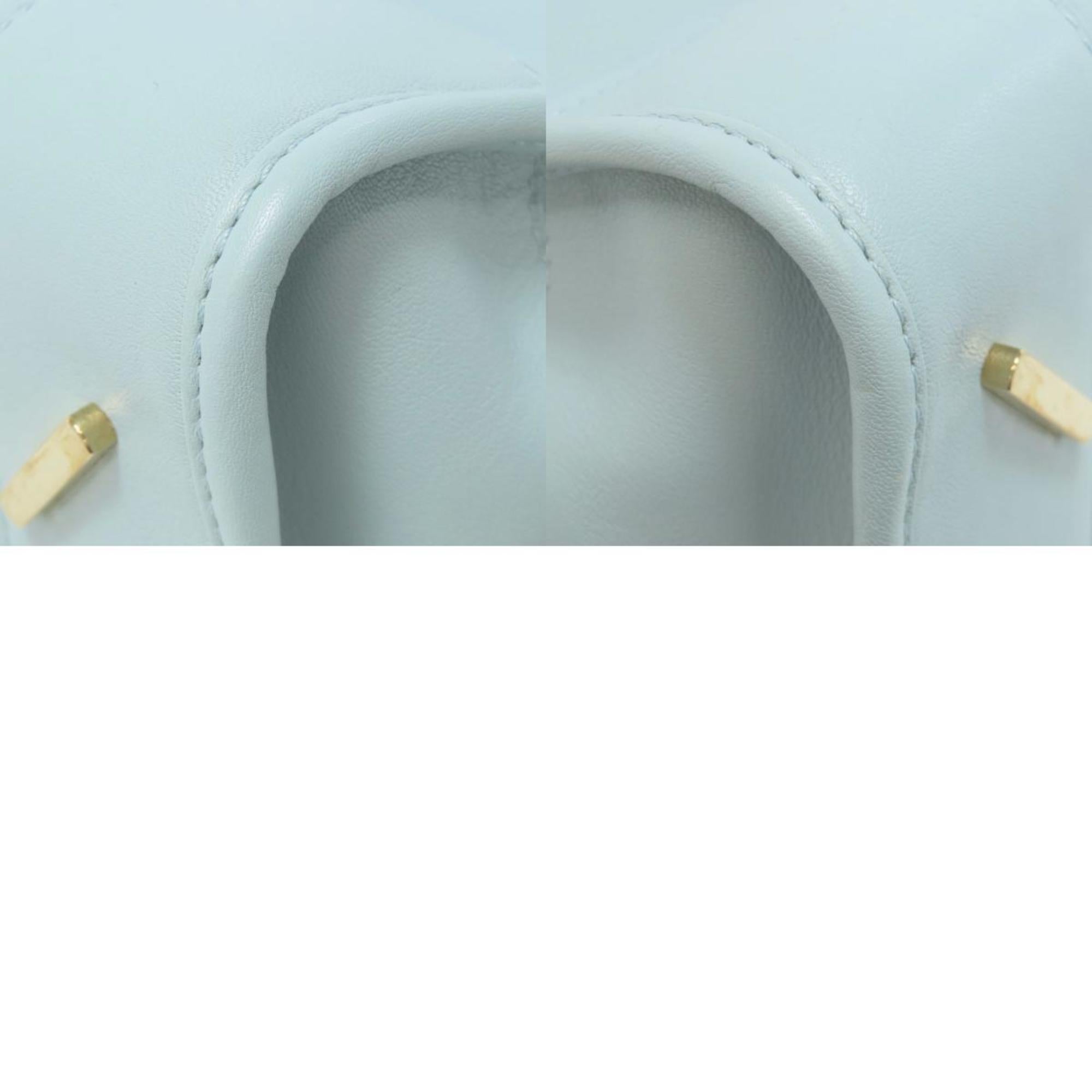 Loewe Light Blue Leather Handbag (Pre-Owned)