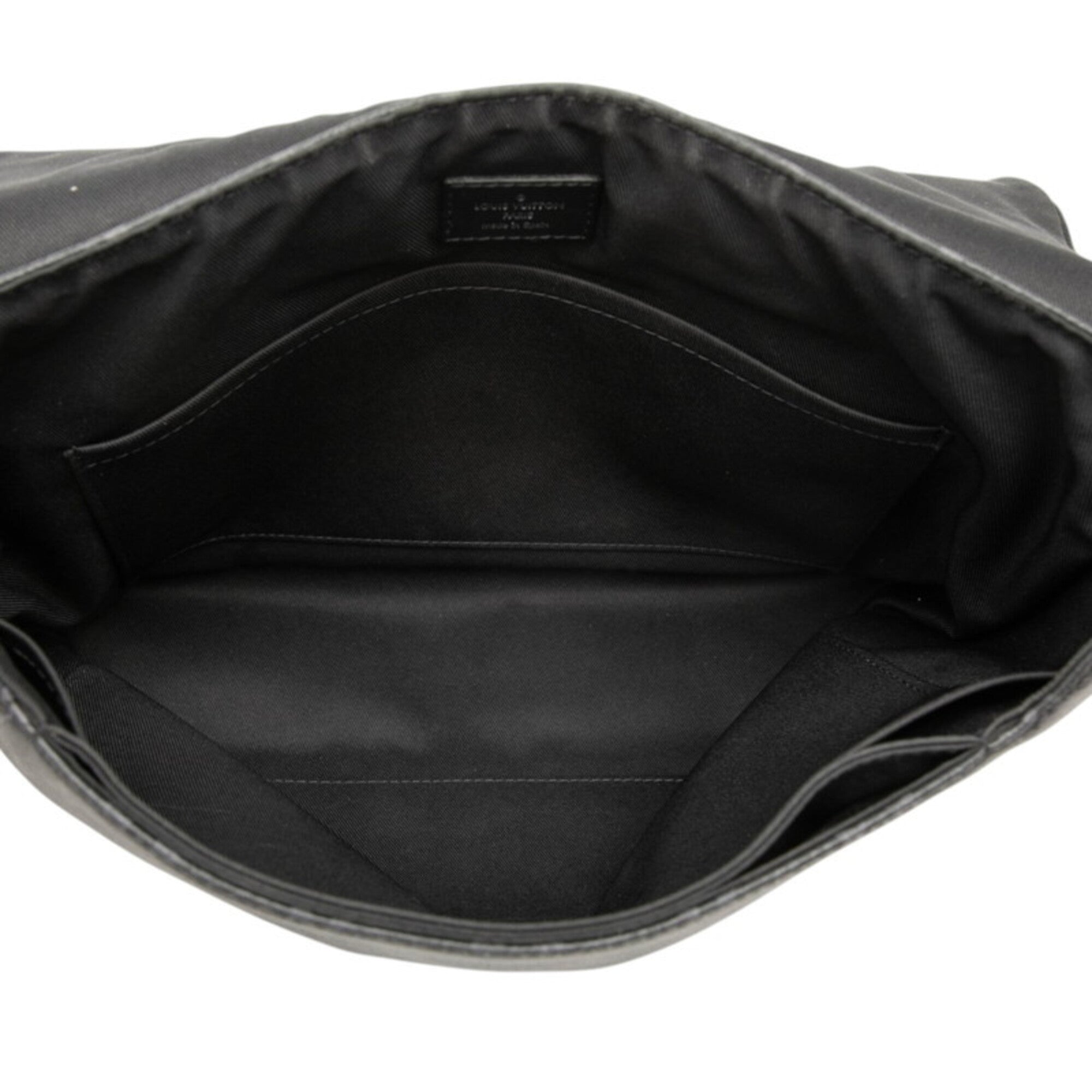 Louis Vuitton Black Pvc Leather Shoulder Bag (Pre-Owned)