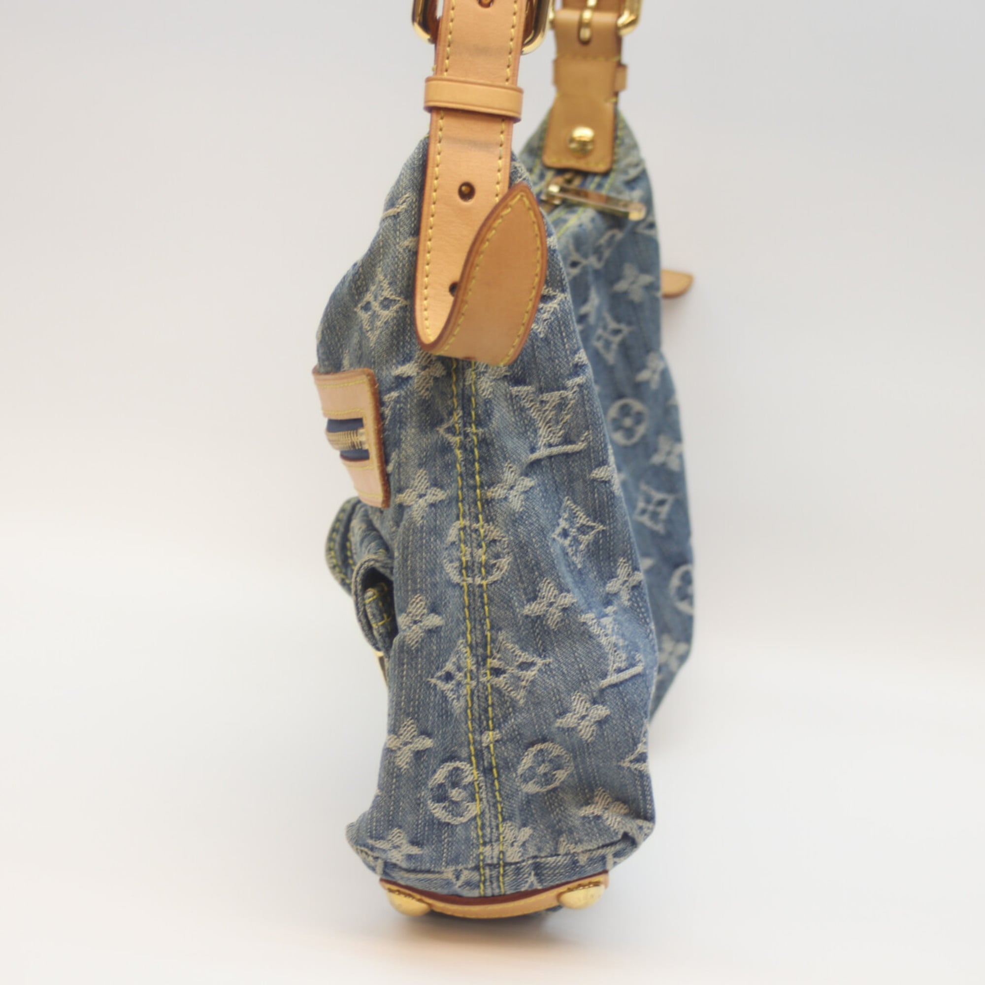 Louis Vuitton Blue Monogram Denim Shoulder Bag (Pre-Owned)