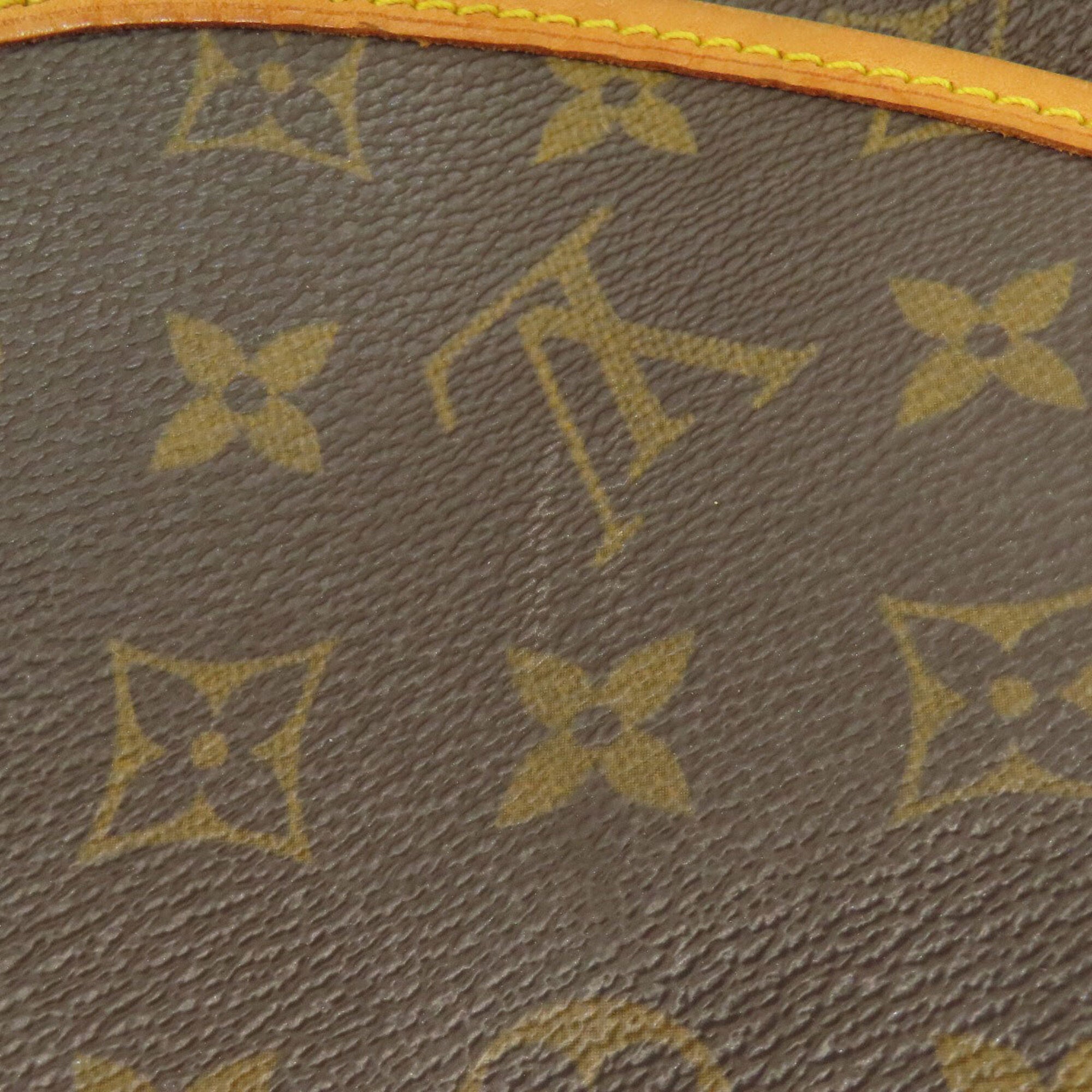 Louis Vuitton Monogram Monogram Shoulder Bag (Pre-Owned)