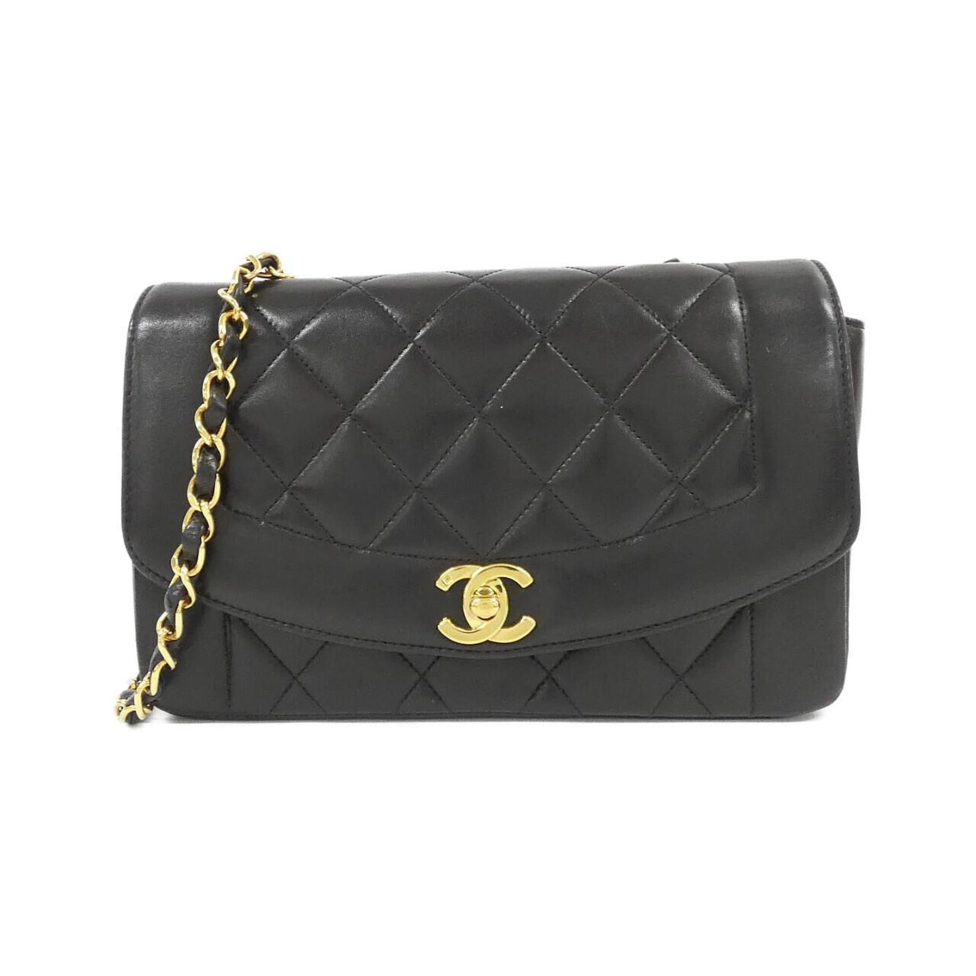 Chanel Black Bordeaux Leather Shoulder Bag (Pre-Owned)