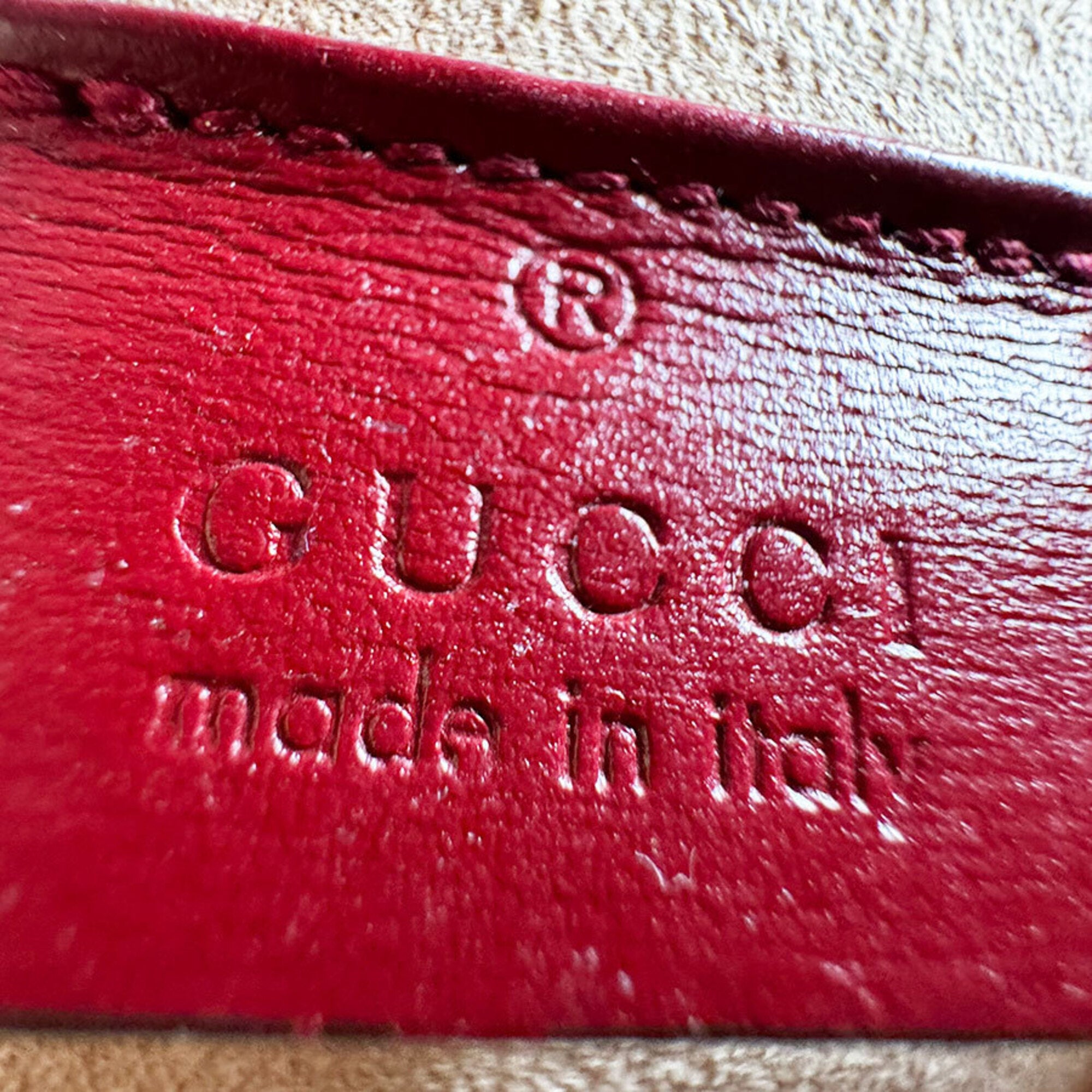Gucci Red Color Leather Shoulder Bag (Pre-Owned)