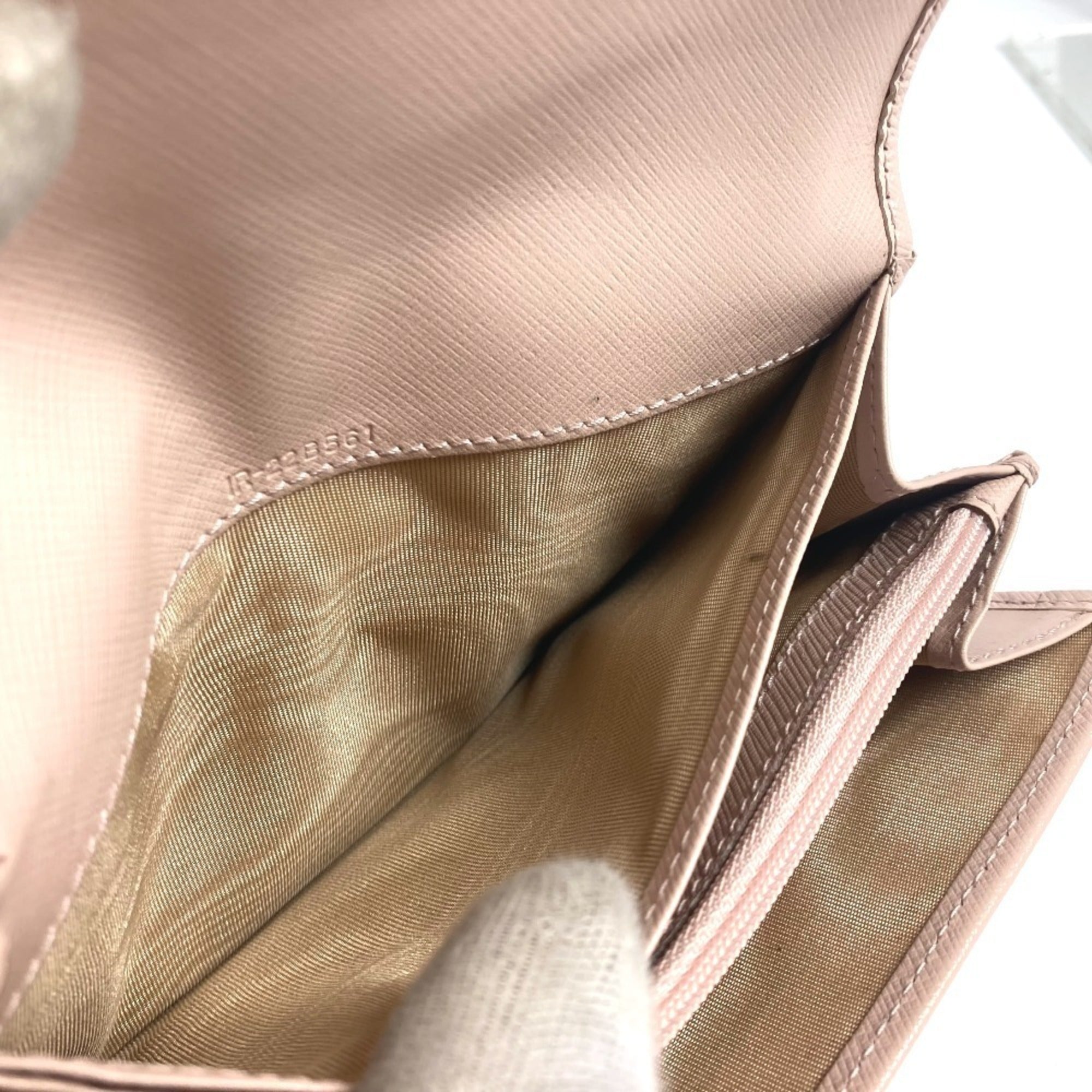 Salvatore Ferragamo Pink Leather Clutch Bag Pouch (Pre-Owned)