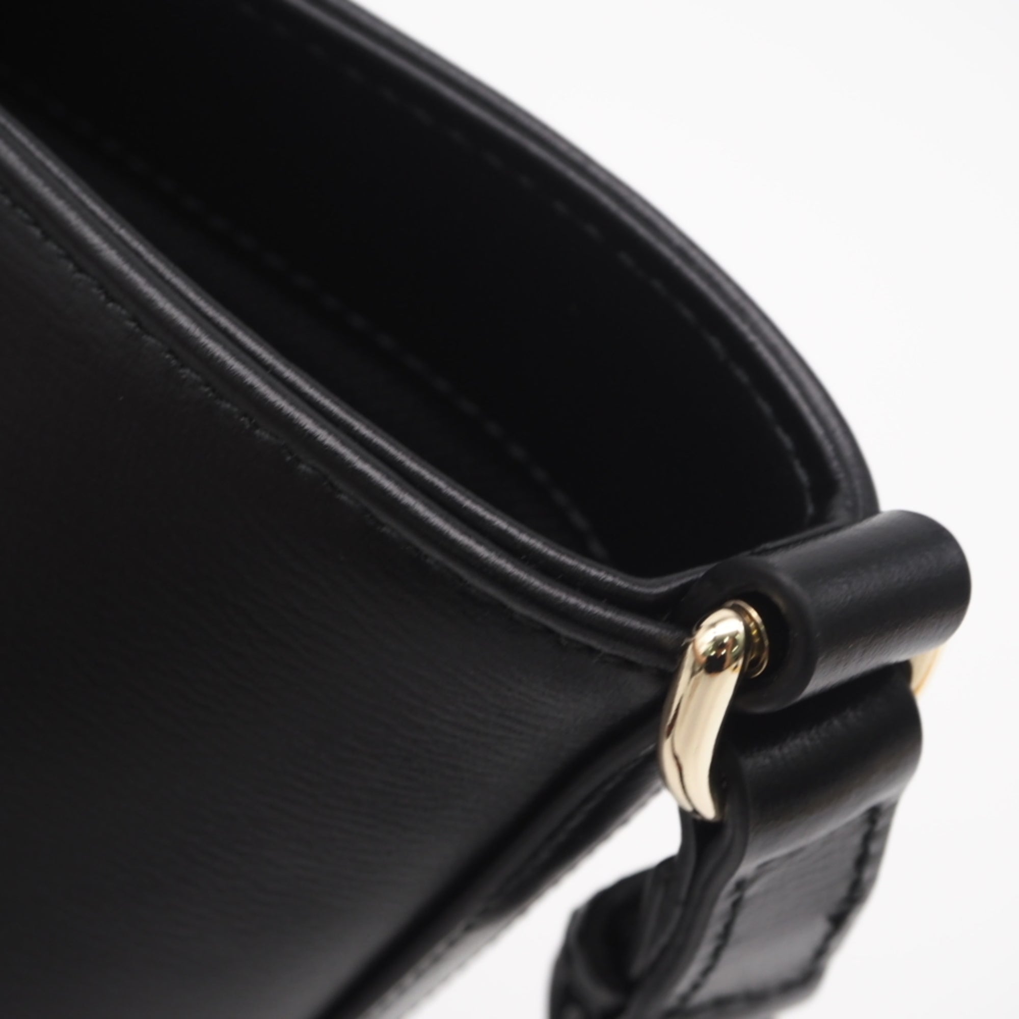 Gucci Black Leather Shoulder Bag (Pre-Owned)