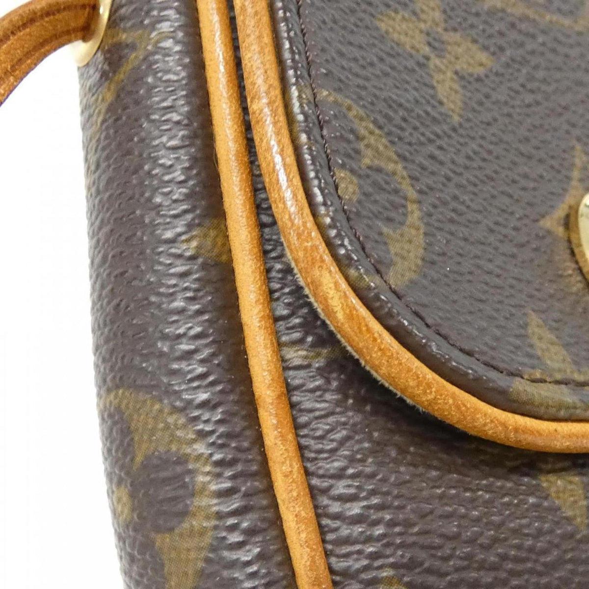 Louis Vuitton Marron Coated Canvas Pochette Shoulder Bag (Pre-Owned)
