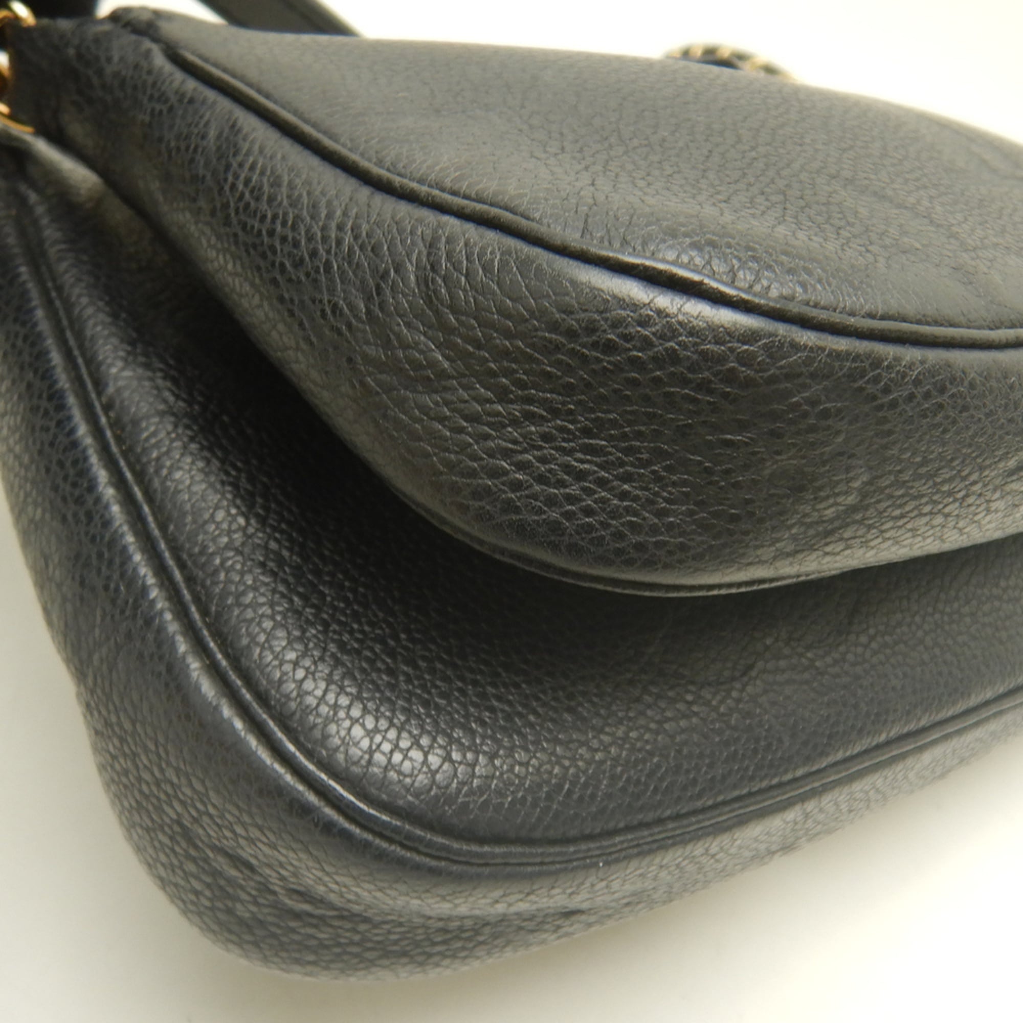 Louis Vuitton Noir Leather Pochette Pouch Shoulder Bag (Pre-Owned)