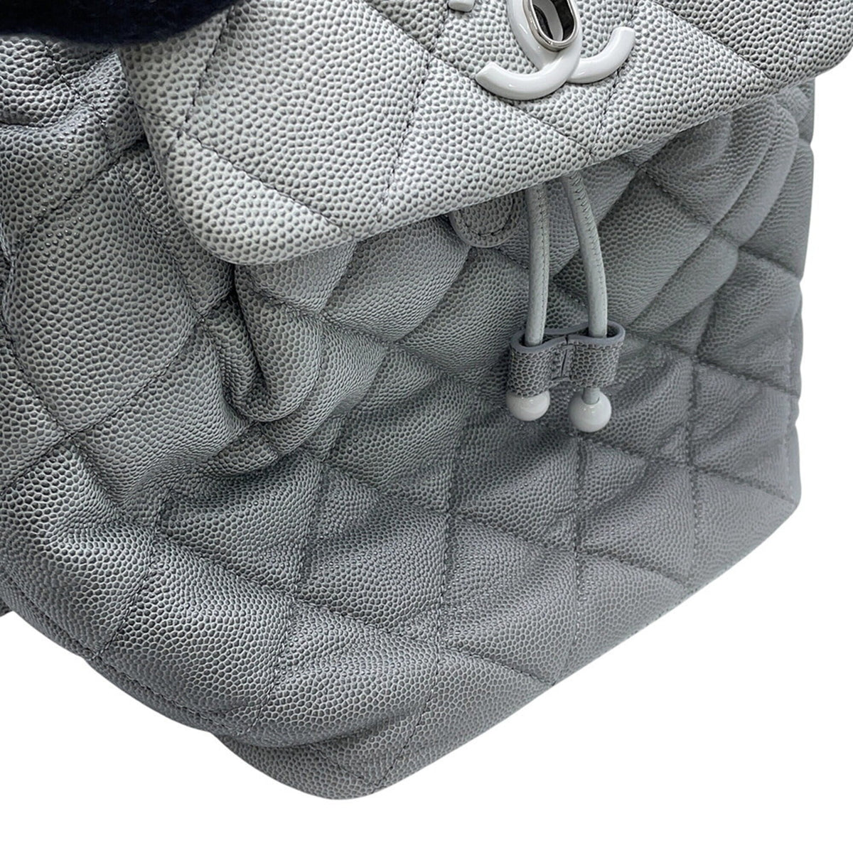 Chanel Gray Grained Calfskin Handbag (Pre-Owned)