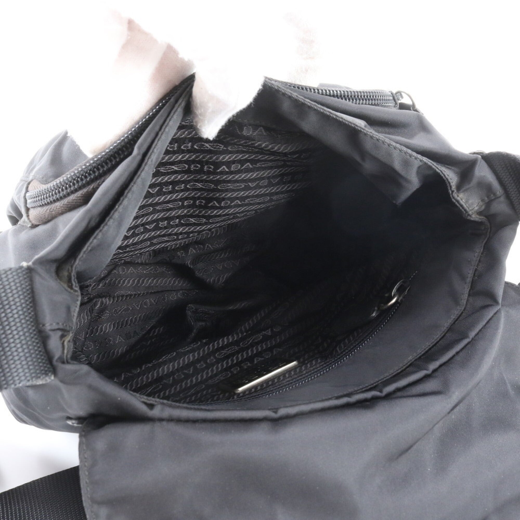Prada Black Nylon Leather Shoulder Bag (Pre-Owned)