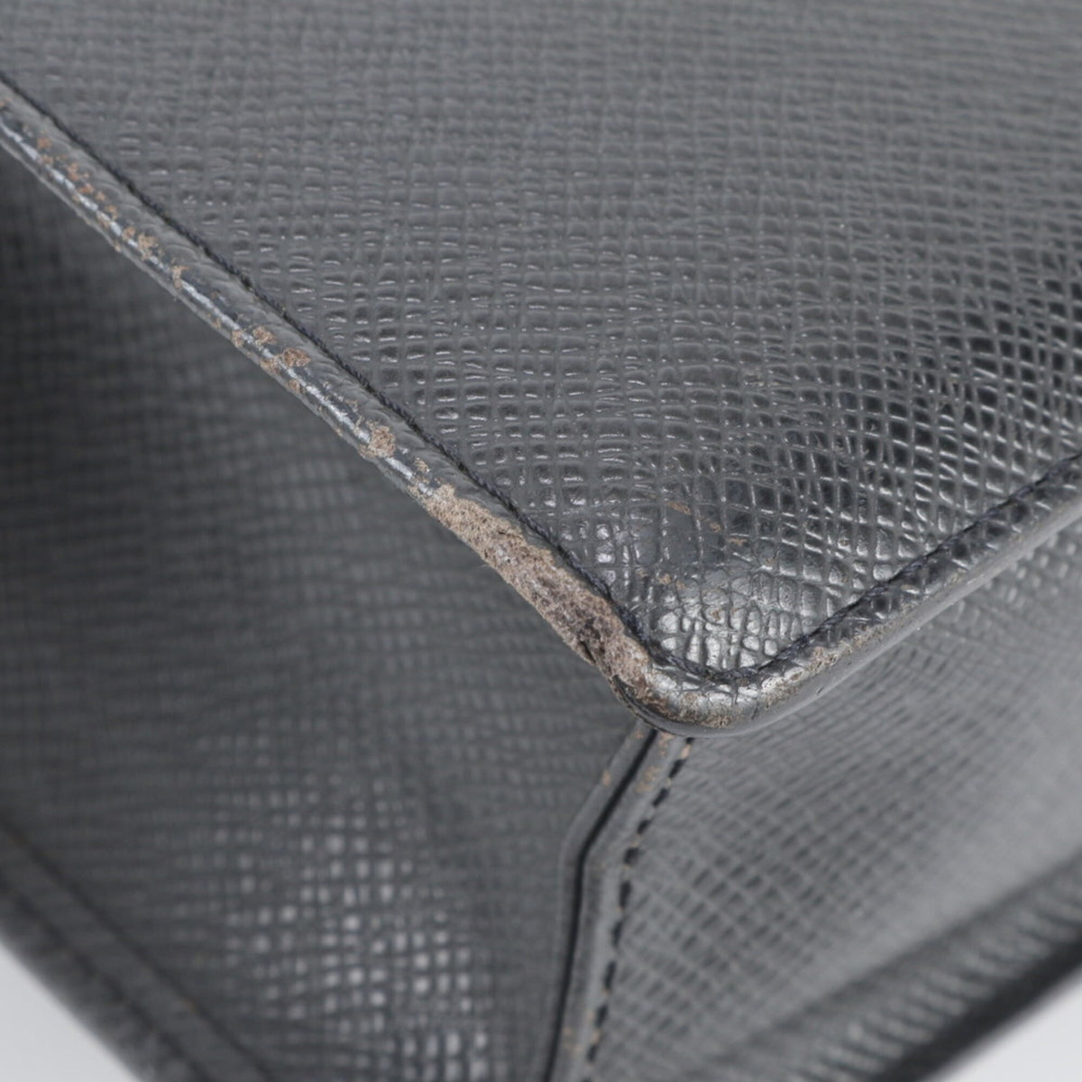 Louis Vuitton Ardoise Leather Clutch Bag Pouch (Pre-Owned)