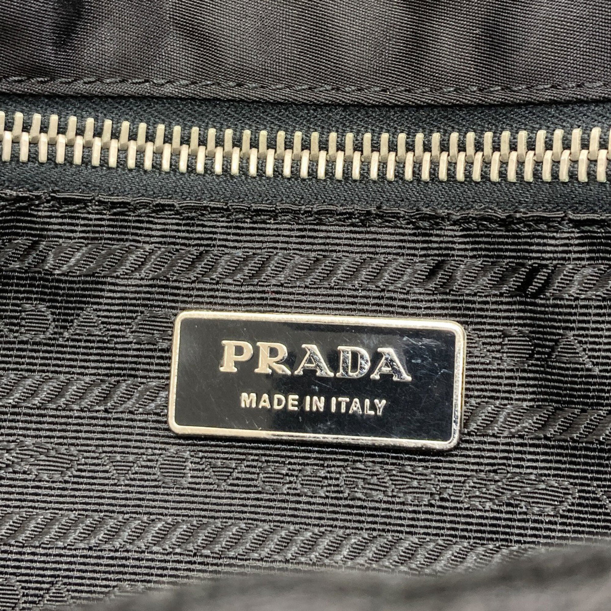 Prada Black Nylon Shoulder Bag (Pre-Owned)