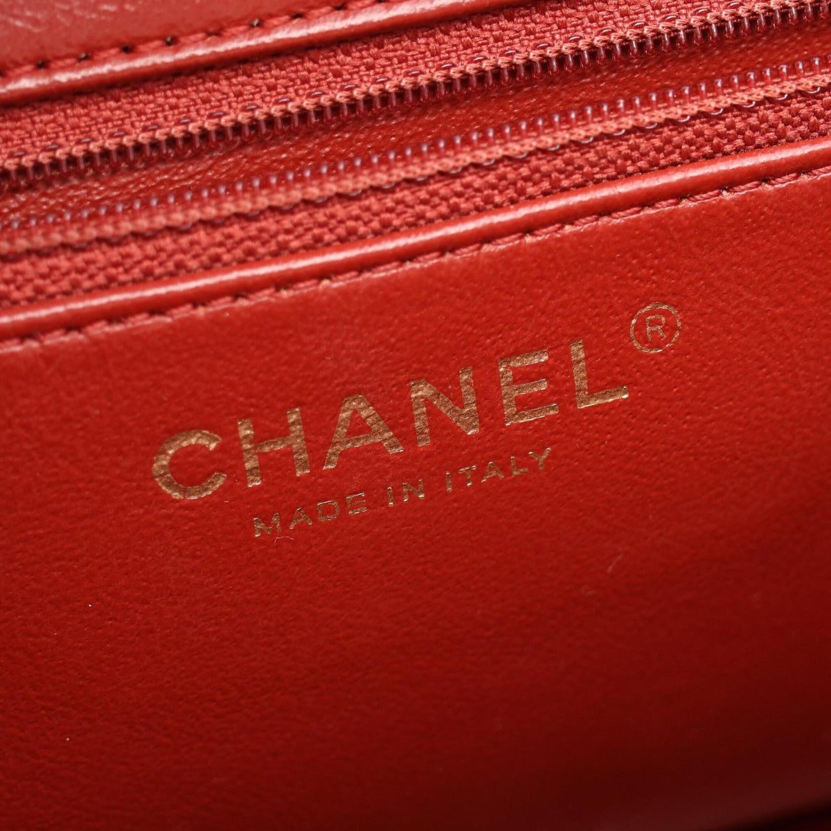 Chanel Bordeaux Grained Calfskin Handbag Shoulder Bag (Pre-Owned)