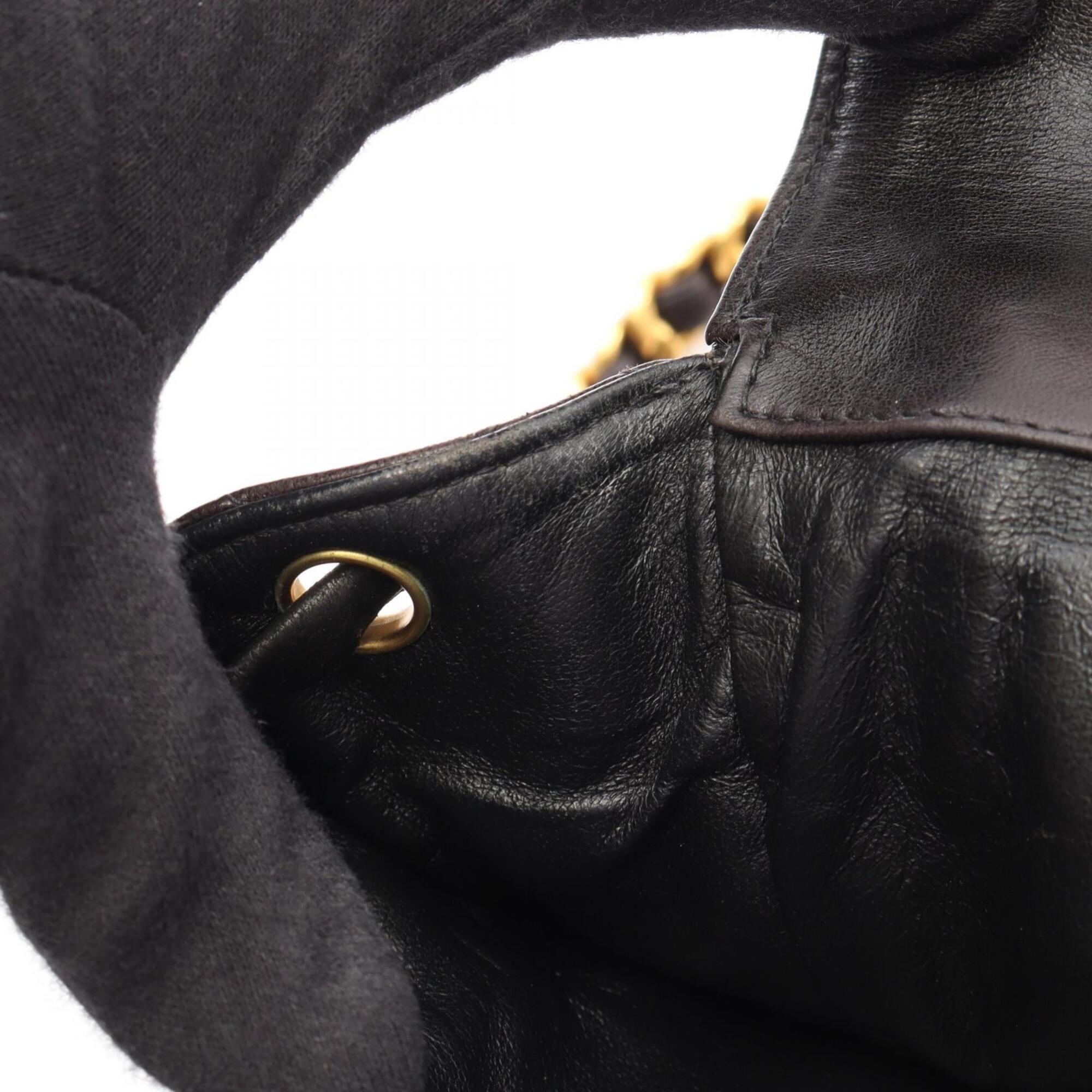 Chanel Black Leather Backpack Handbag (Pre-Owned)