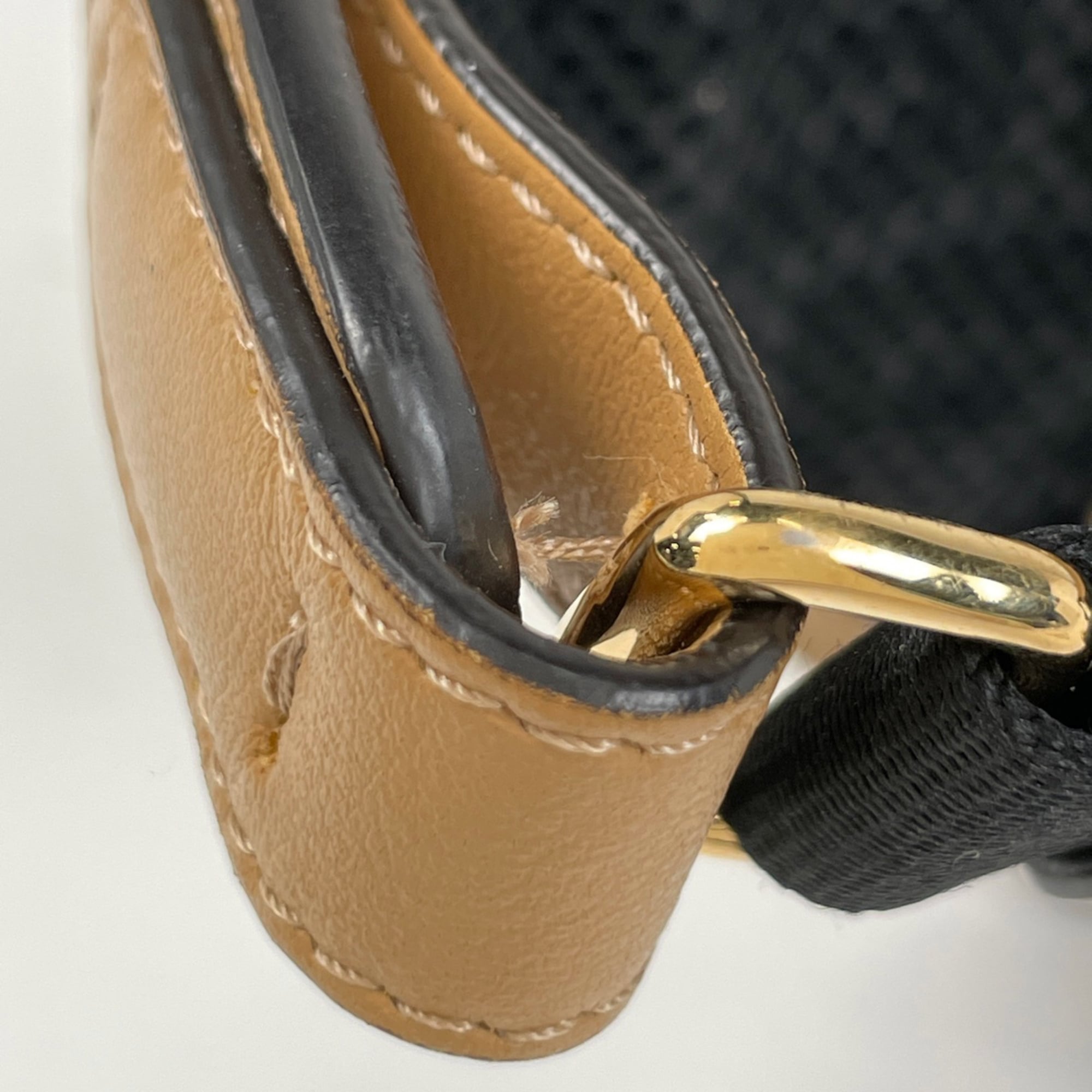 Fendi Beige Black Leather Fanny Pack Sling Bag (Pre-Owned)
