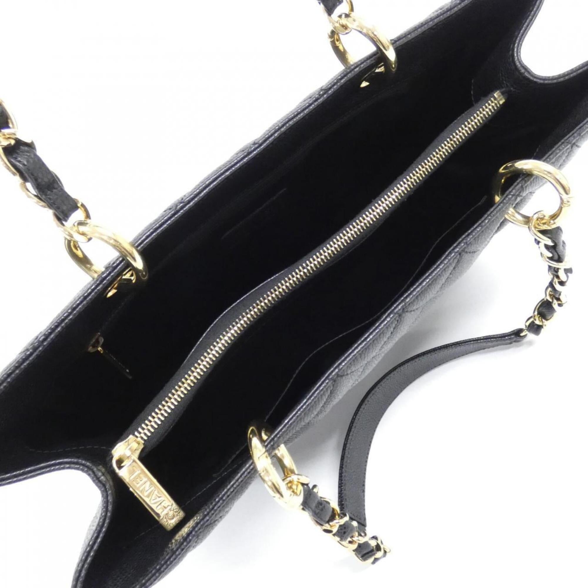 Chanel Black Grained Calfskin Shoulder Bag (Pre-Owned)