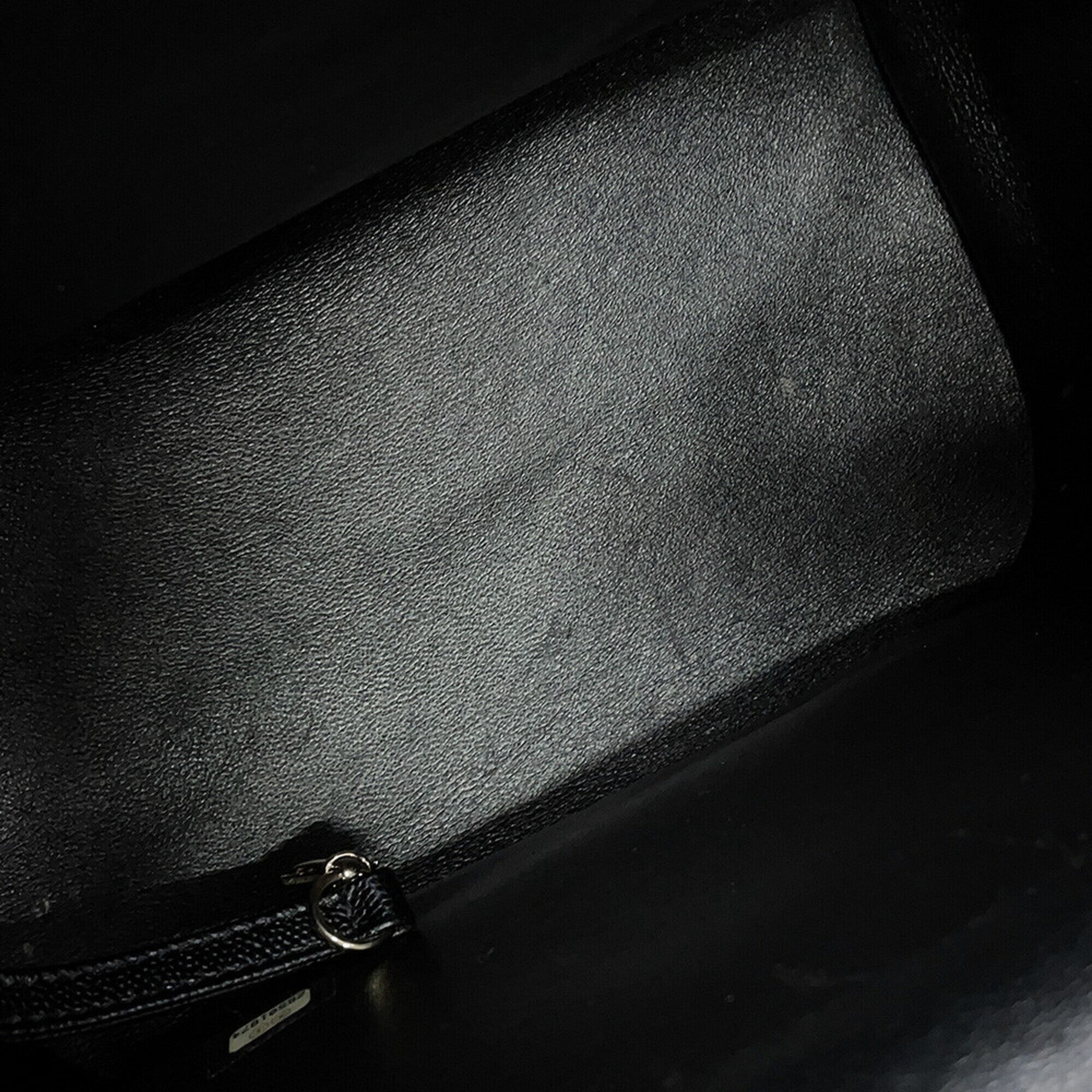Chanel Matelasse Black Grained Calfskin Backpack Handbag (Pre-Owned)
