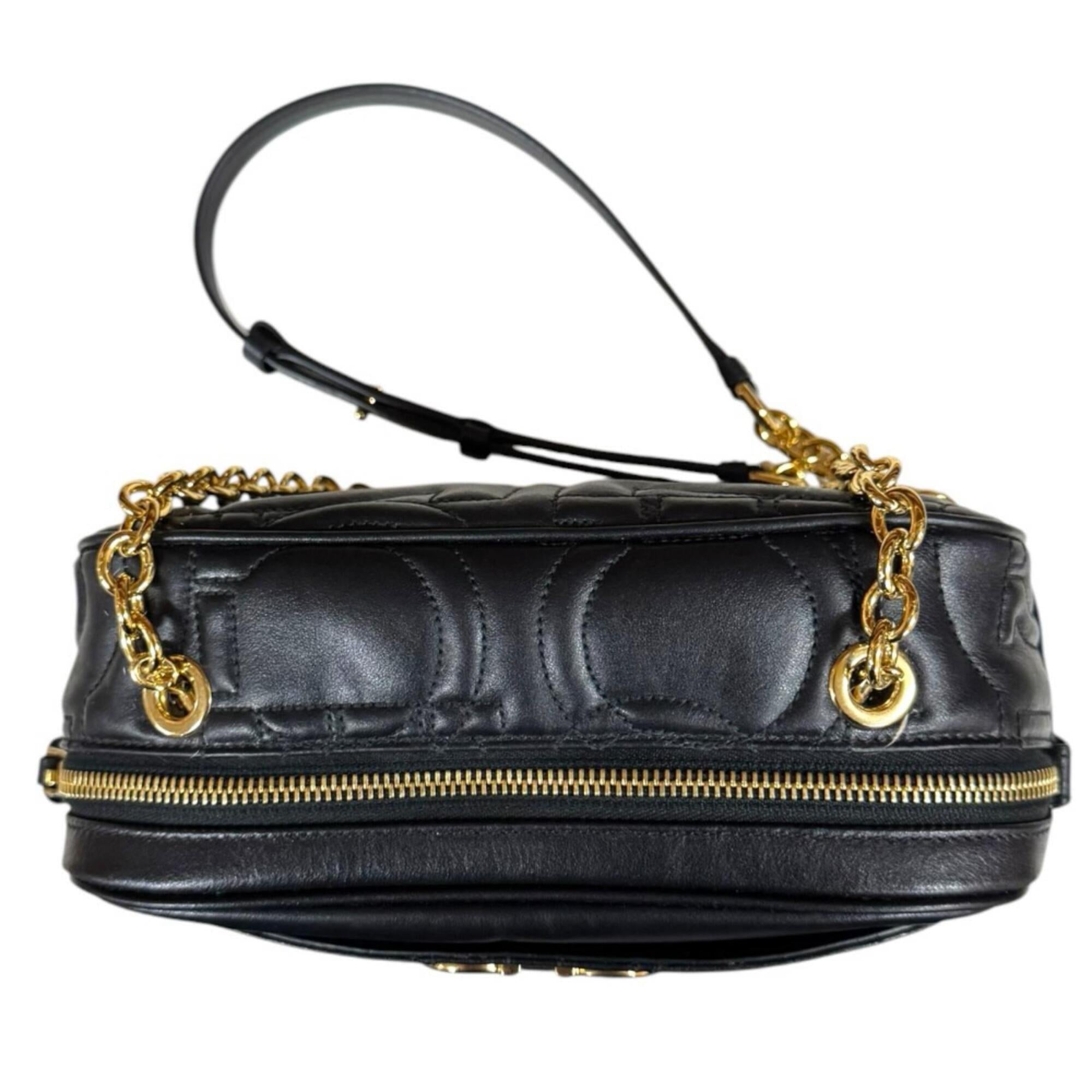 Salvatore Ferragamo Black Leather Shoulder Bag (Pre-Owned)