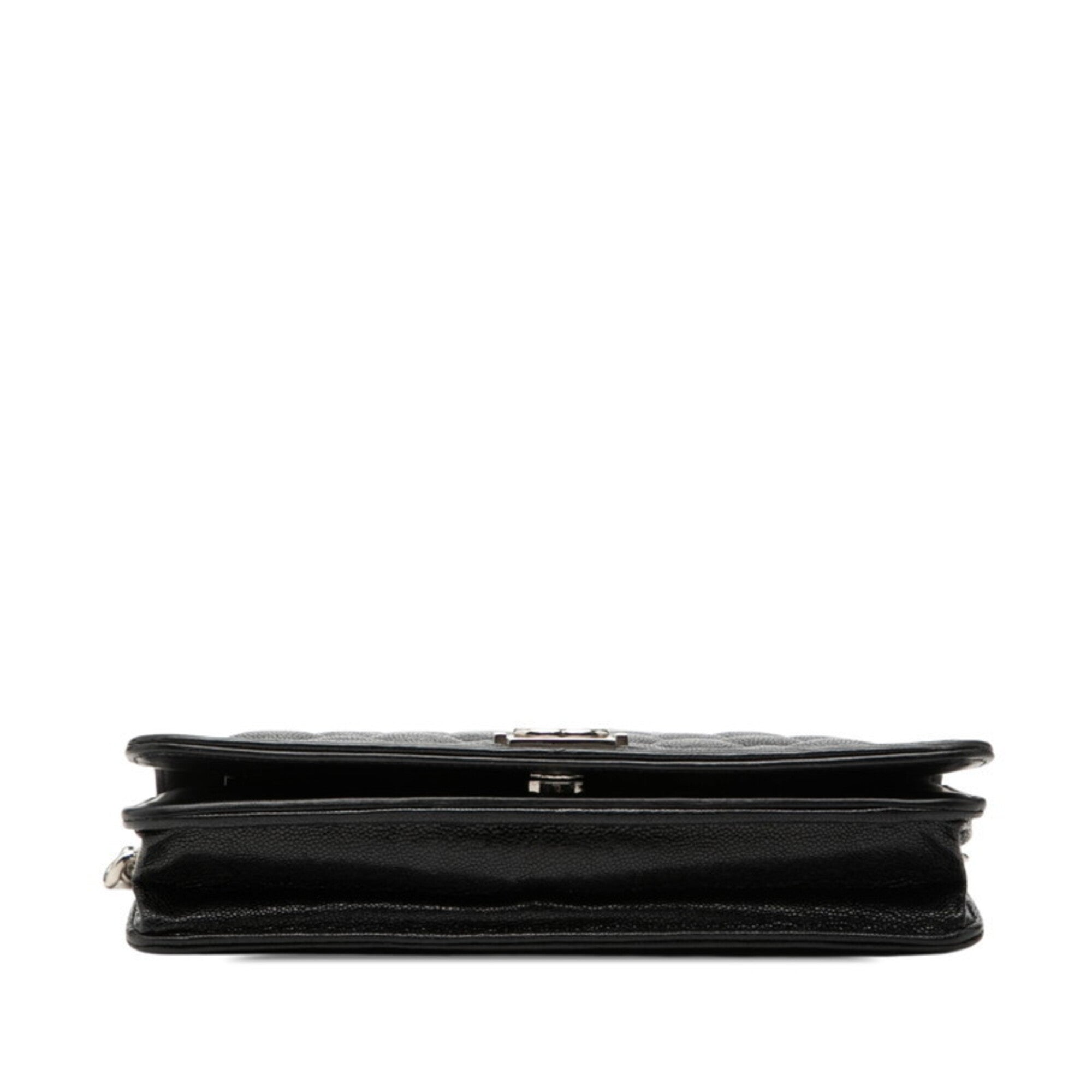 Chanel Matelasse Black Grained Calfskin Shoulder Bag (Pre-Owned)