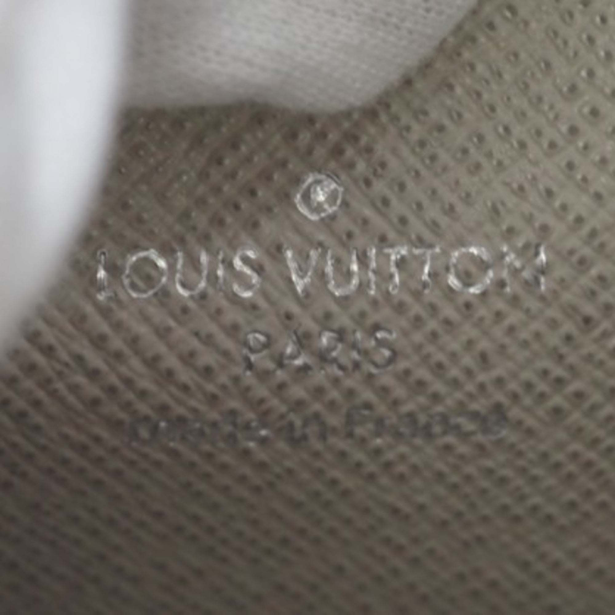 Louis Vuitton Blue Denim Shoulder Bag (Pre-Owned)