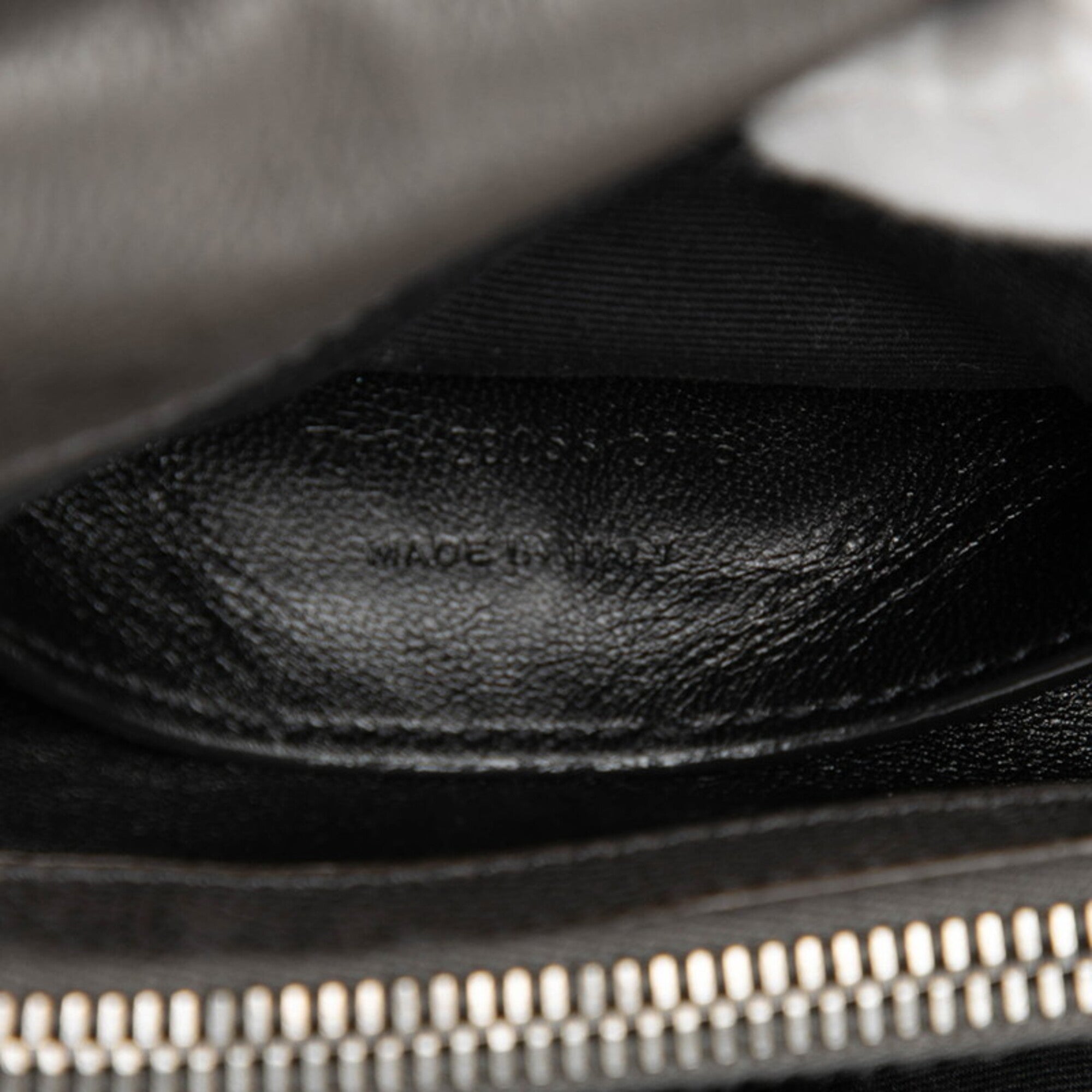 Saint Laurent Gray Leather Handbag Shoulder Bag (Pre-Owned)