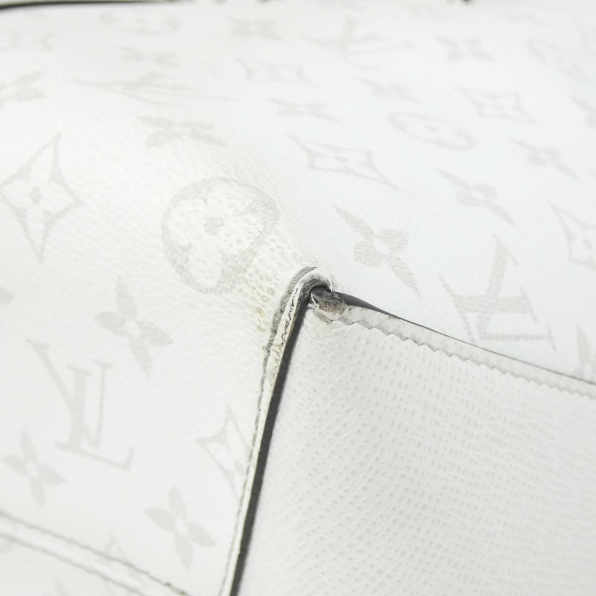 Louis Vuitton White Coated Canvas Handbag (Pre-Owned)