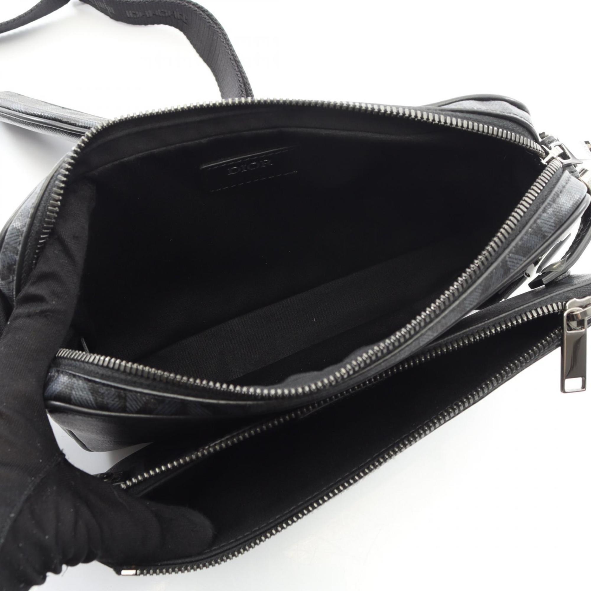 Christian Dior Black Coated Canvas Leather Shoulder Bag (Pre-Owned)
