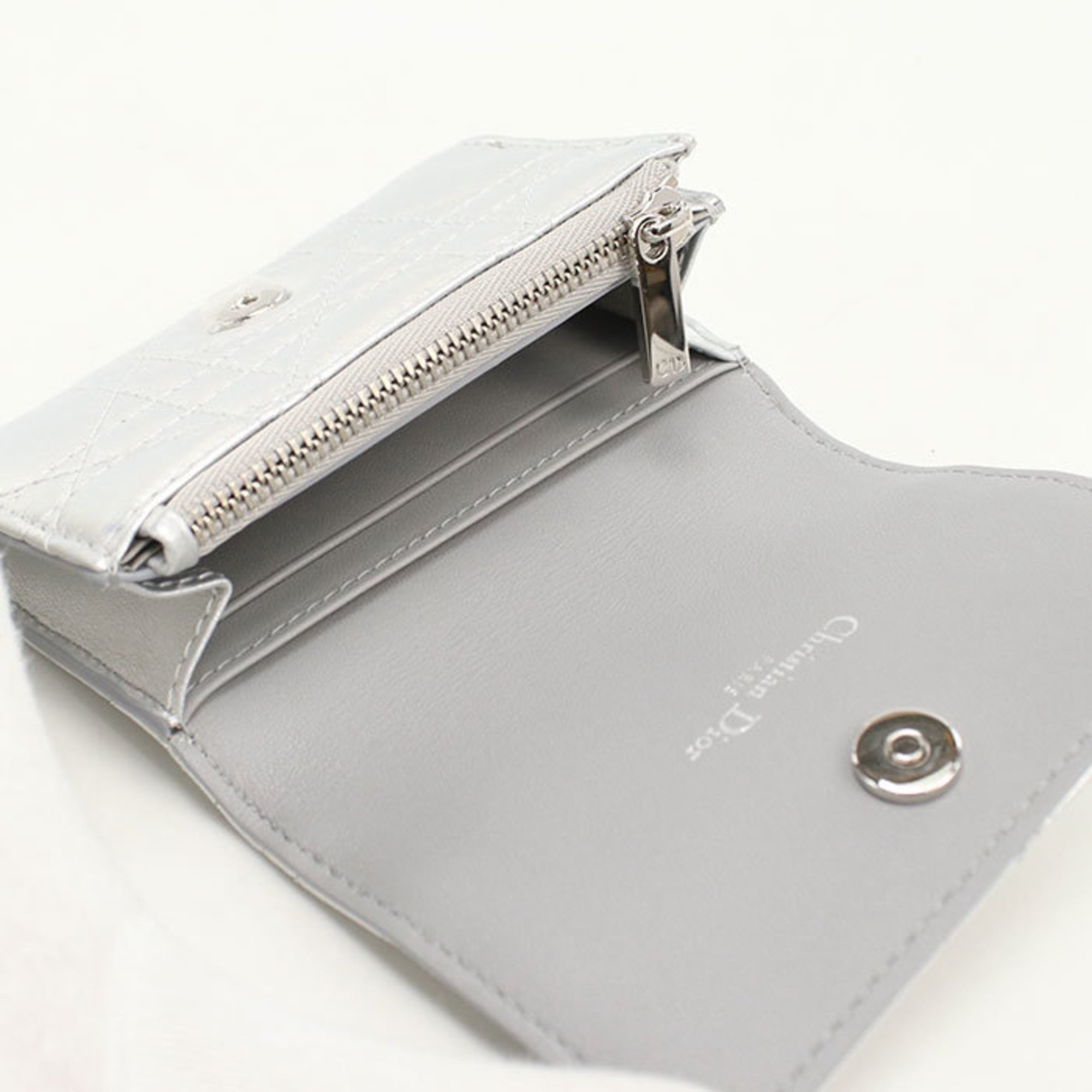 Christian Dior Silver Leather Wallet (Bi-Fold) (Pre-Owned)