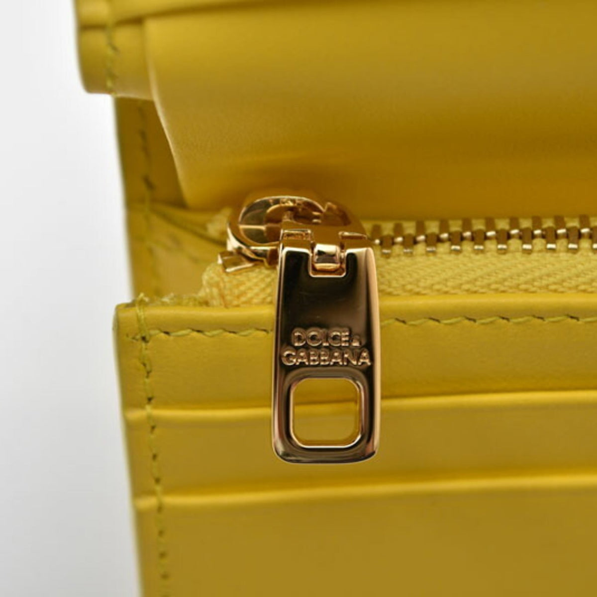 Dolce & Gabbana Yellow Leather Wallet (Bi-Fold) (Pre-Owned)