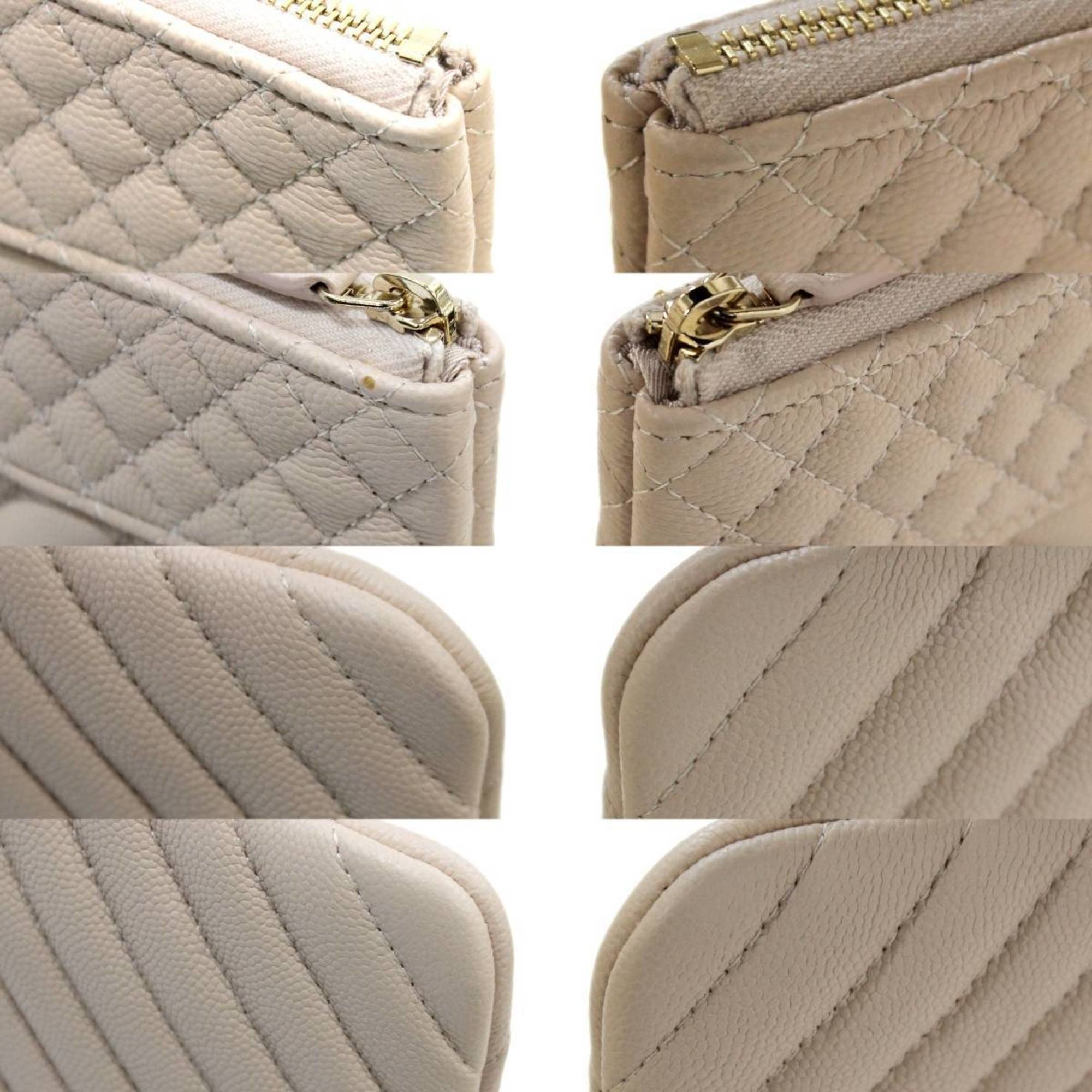 Chanel Light Brown Clutch Bag (Pre-Owned)