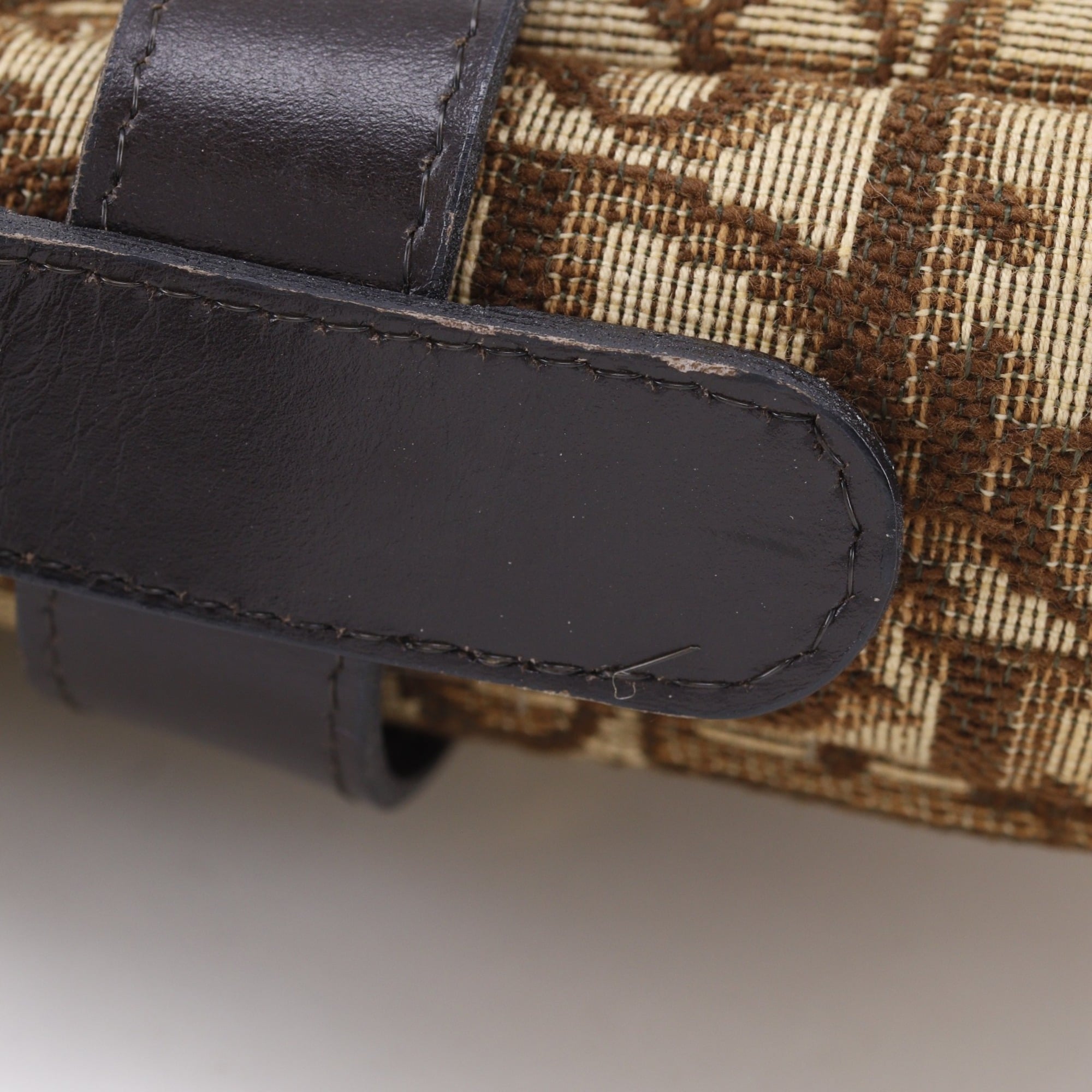 Christian Dior Trotter Brown Canvas Shoulder Bag (Pre-Owned)