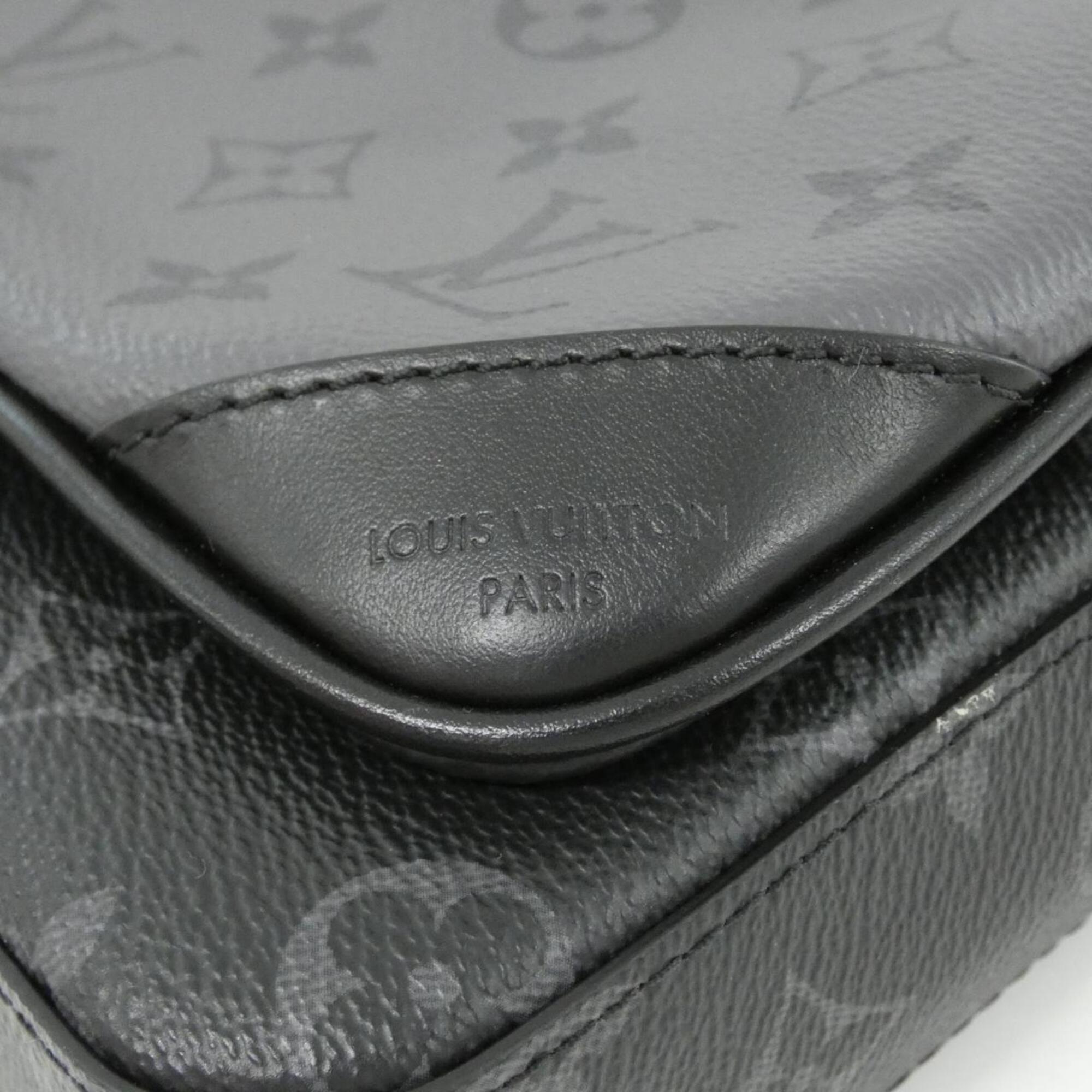 Louis Vuitton Black Gris Coated Canvas Pouch Shoulder Bag (Pre-Owned)