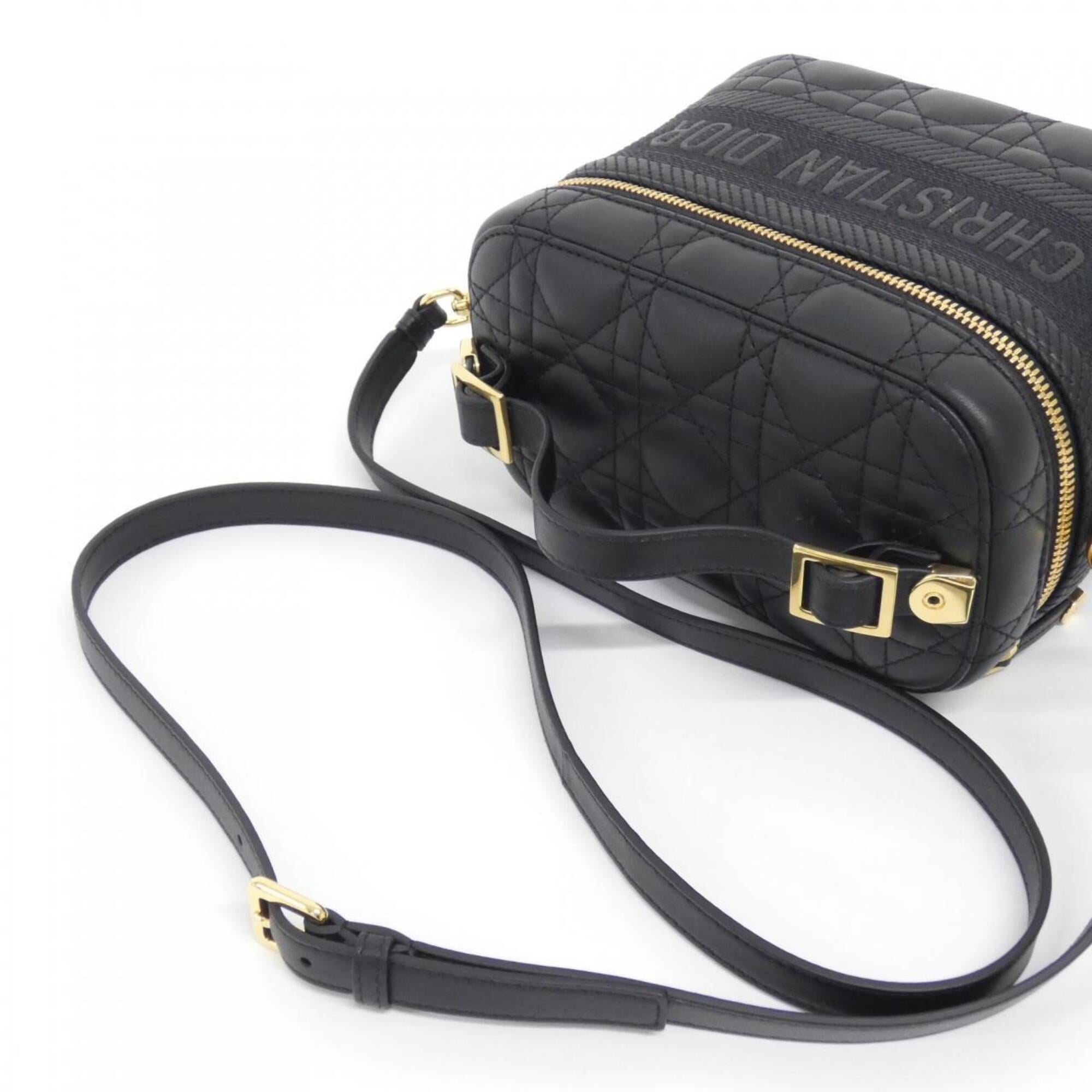 Christian Dior Black Leather Handbag (Pre-Owned)