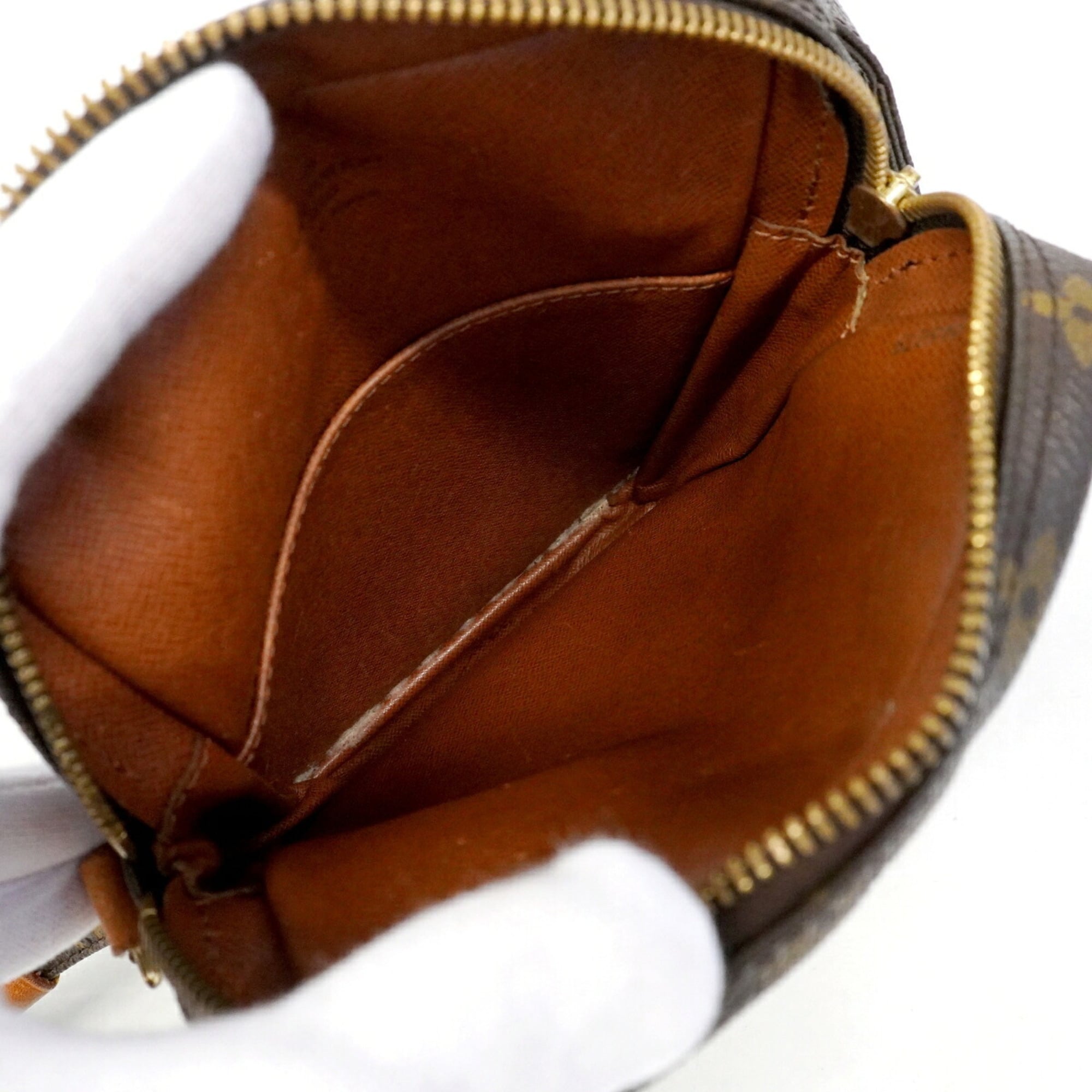 Louis Vuitton Brown Shoulder Bag (Pre-Owned)